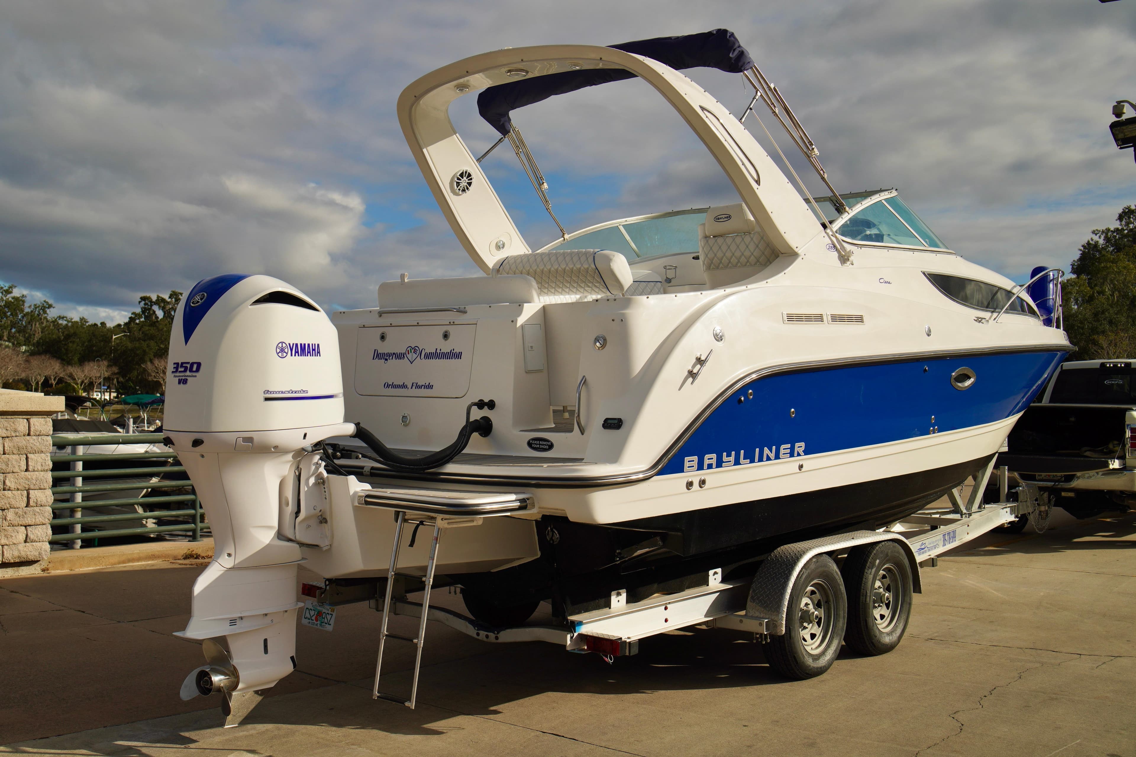 2006 Bayliner 285
