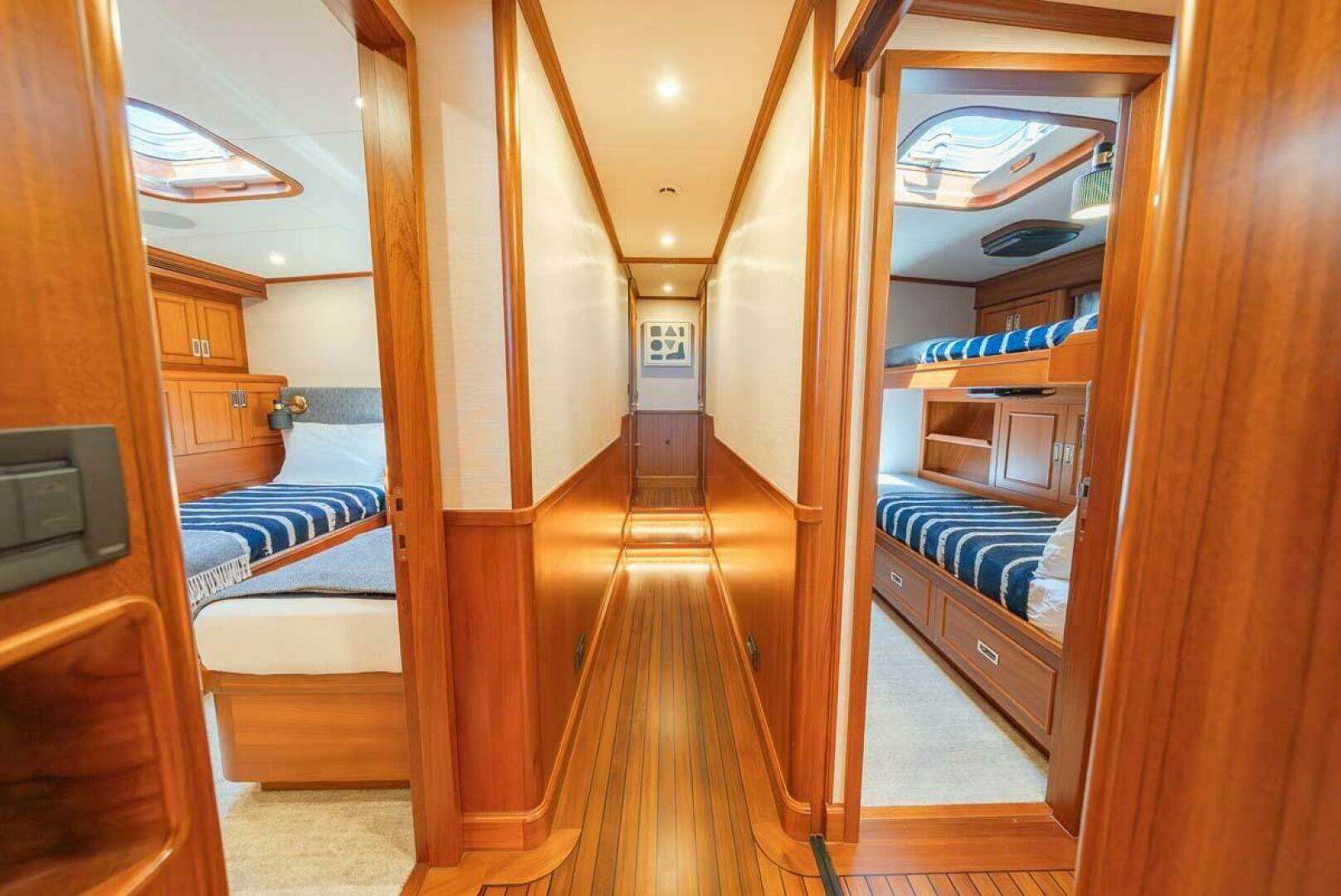 1984 Feadship Gentleman's Yachtfish - Image 21