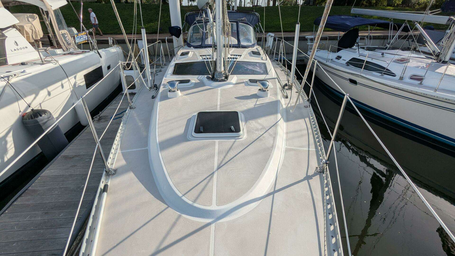 2005 Saga 409 - Image 86