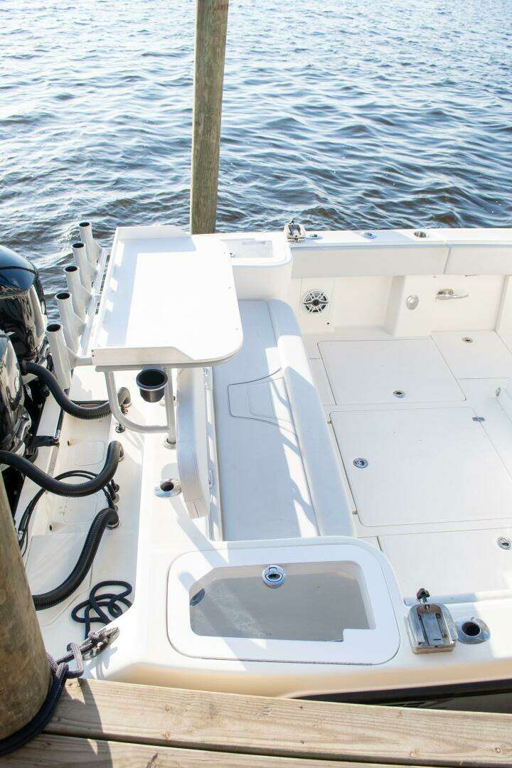 2021 SeaVee 370Z - Image 20
