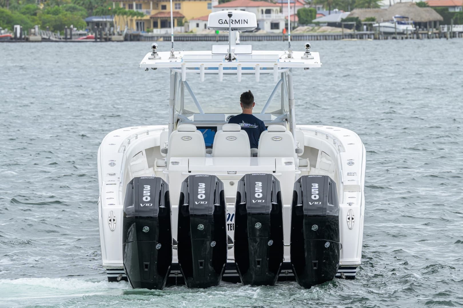 2019 Invincible 42 Open - Image 6