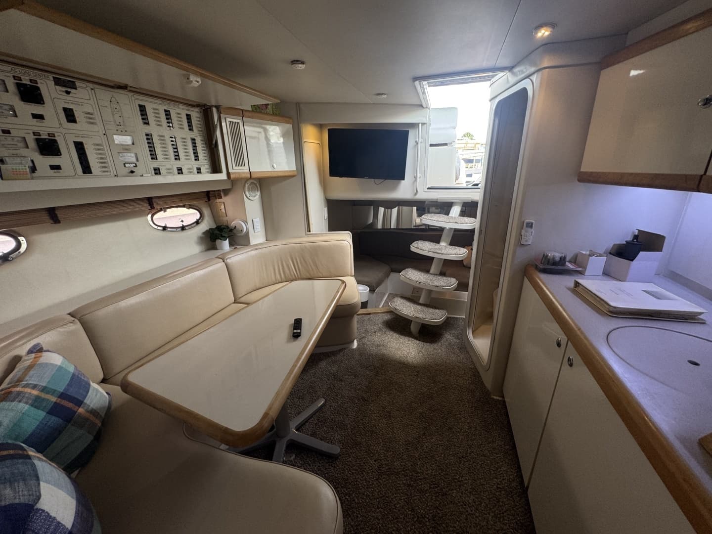 1995 Trojan 350 Express - Image 31