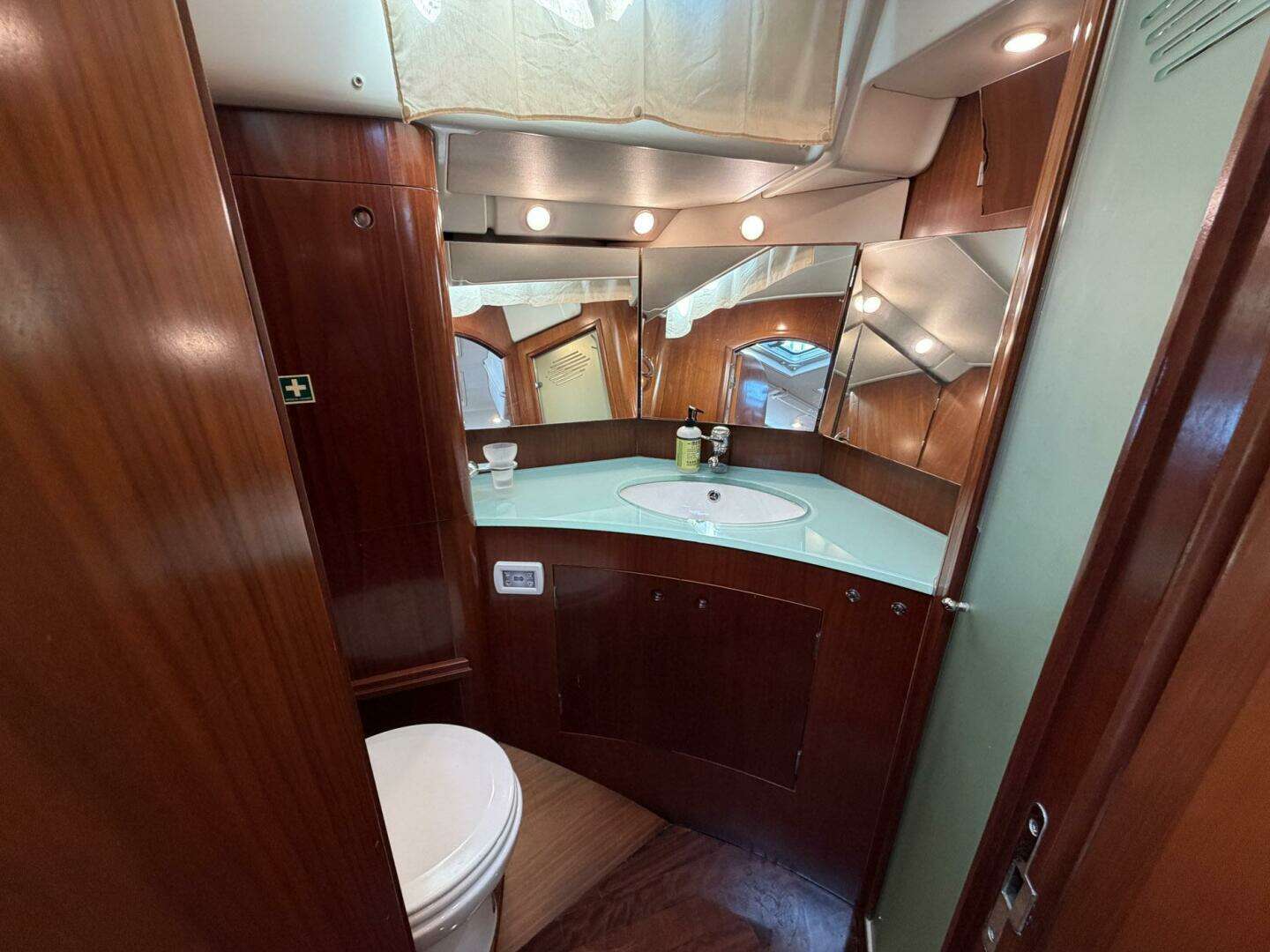 2004 Beneteau 57 Center Cockpit - Image 61