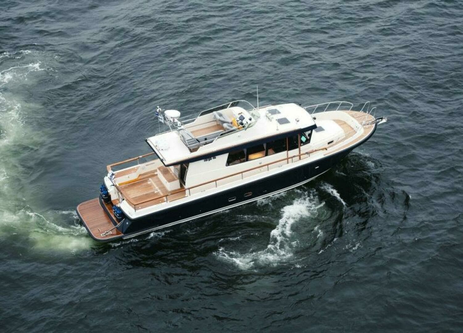 2028 Targa 46 - Image 7