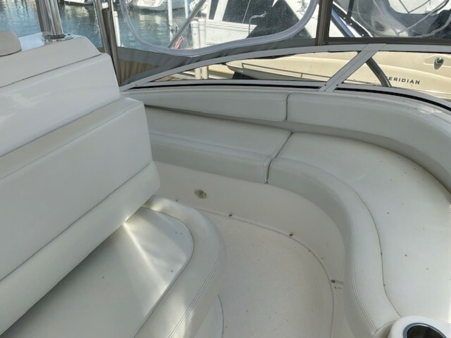 2000 Silverton 41 Convertible - Image 29