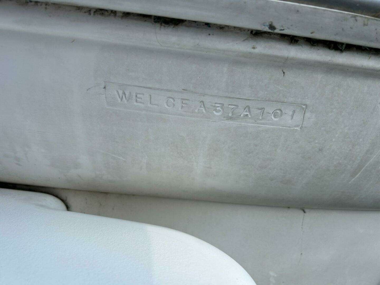 2001 Wellcraft 3700 Martinique - Image 35