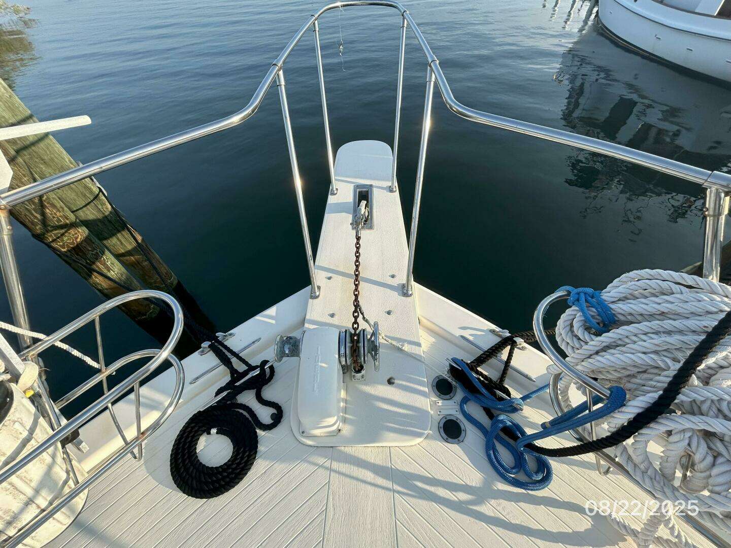 1984 Viking 44 - Image 6