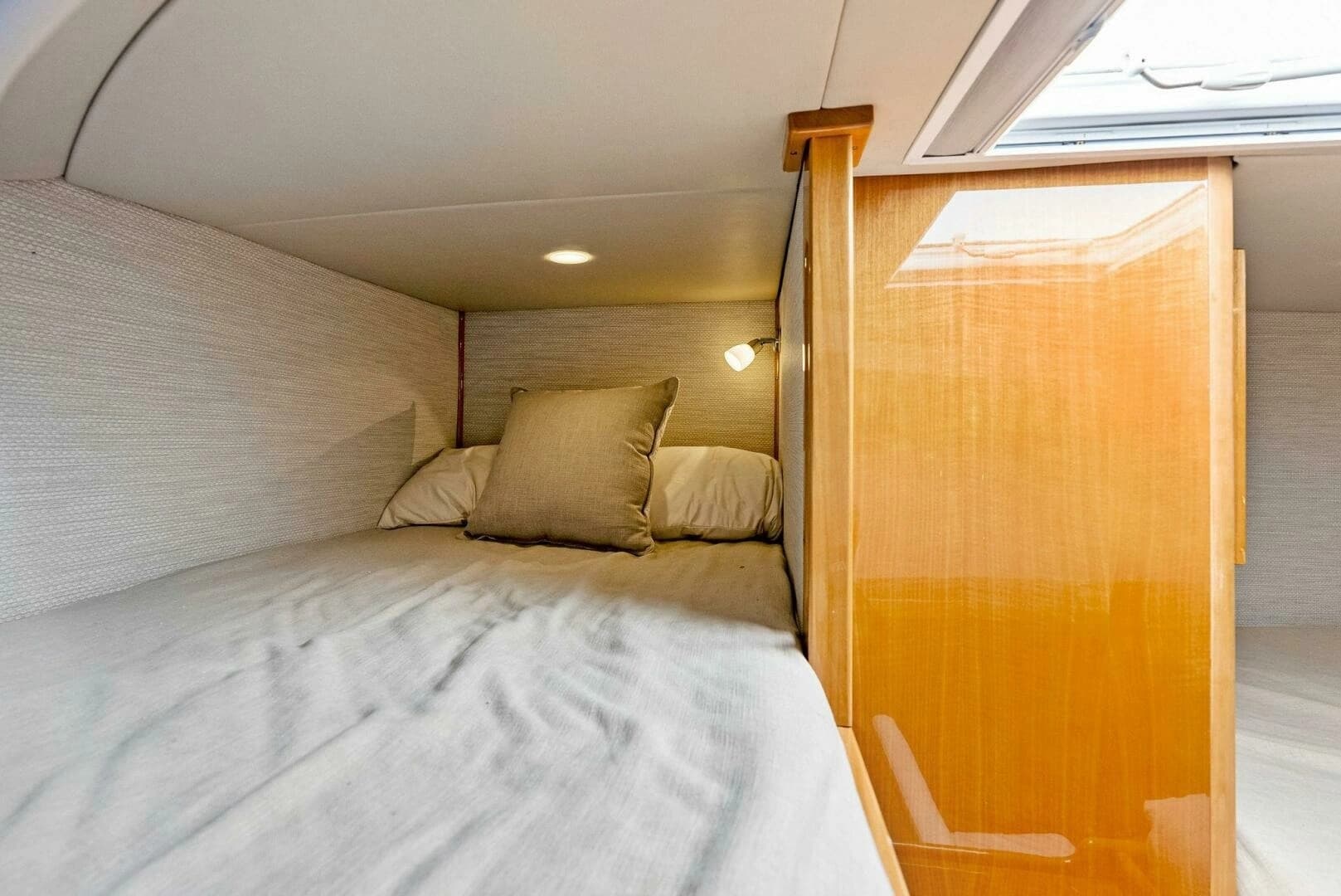 2020 Calcutta 480 Catamaran - Image 26
