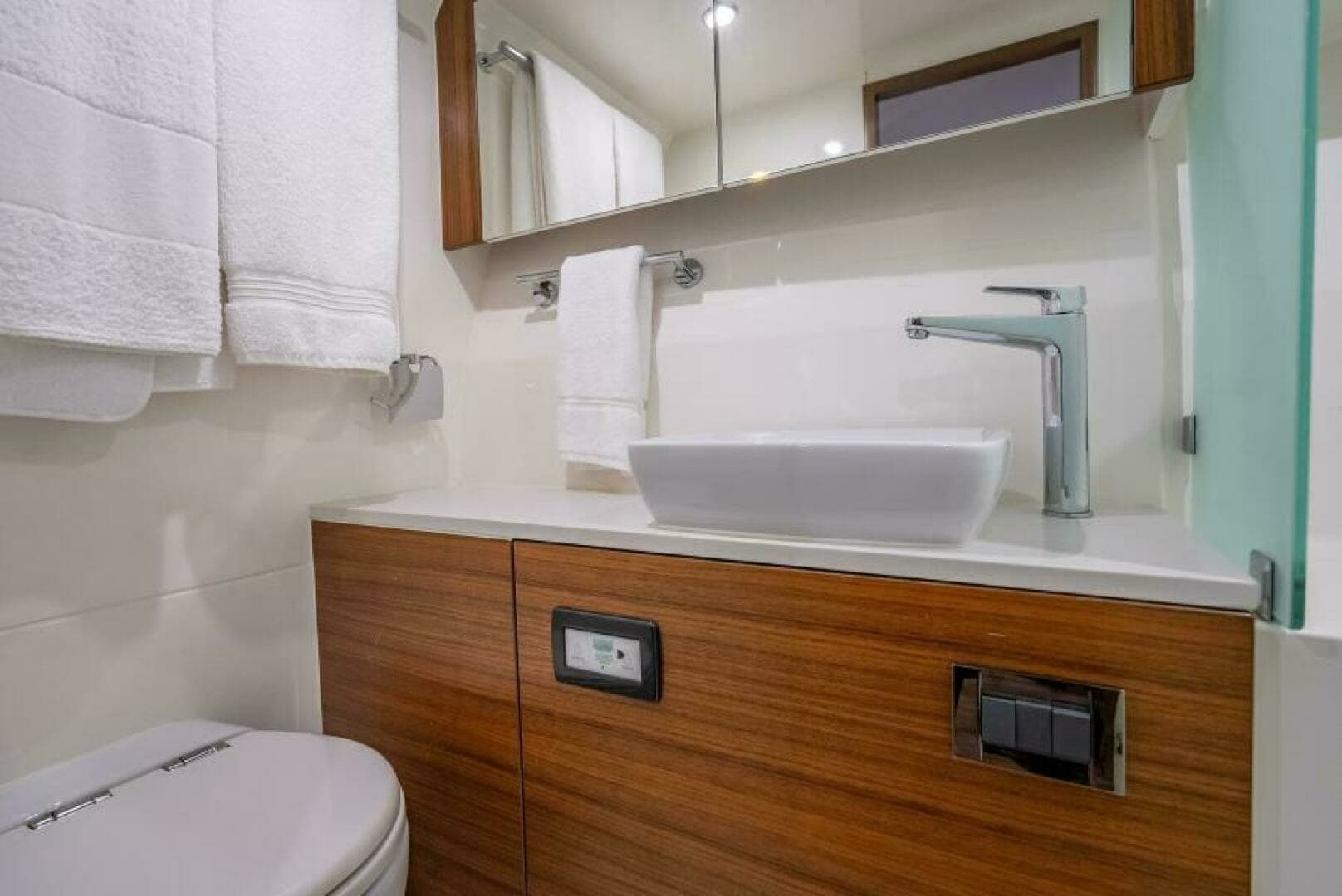 2021 Maritimo X50 - Image 23