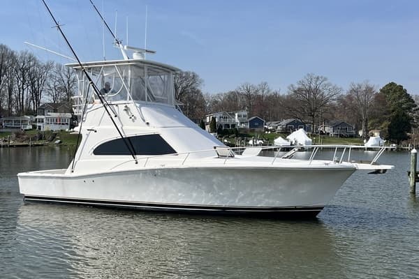 2003 Luhrs 40 Convertible