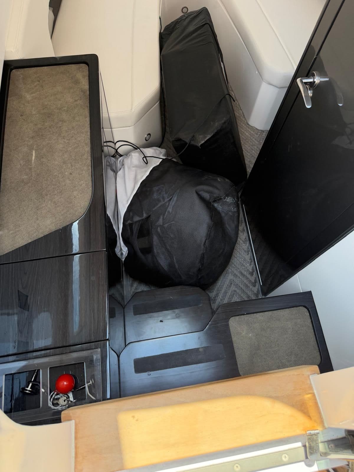 Interior of Schaefer V33 yacht, 2024 model, featuring modern details.