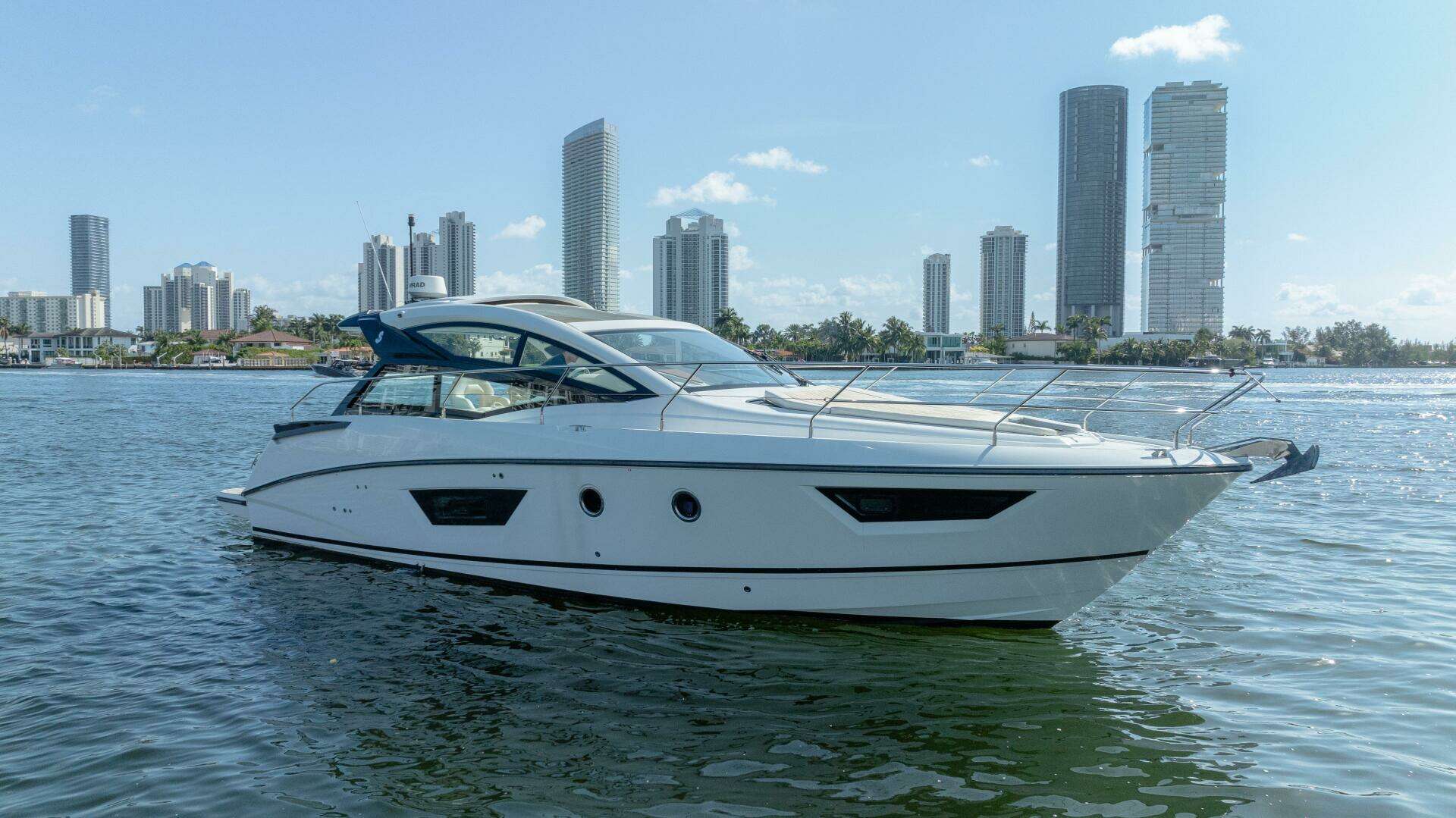 2017 Beneteau Gran Turismo 40 - Image 3