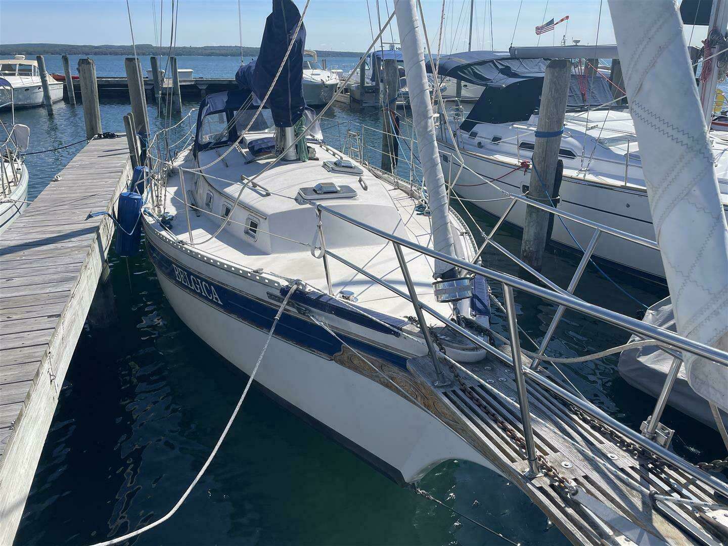 1989 Bayfield 36 Cutter - Image 2