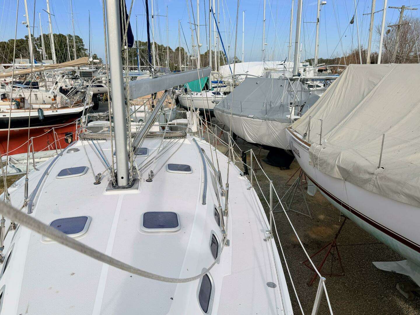 2001 Catalina 380 - Image 7