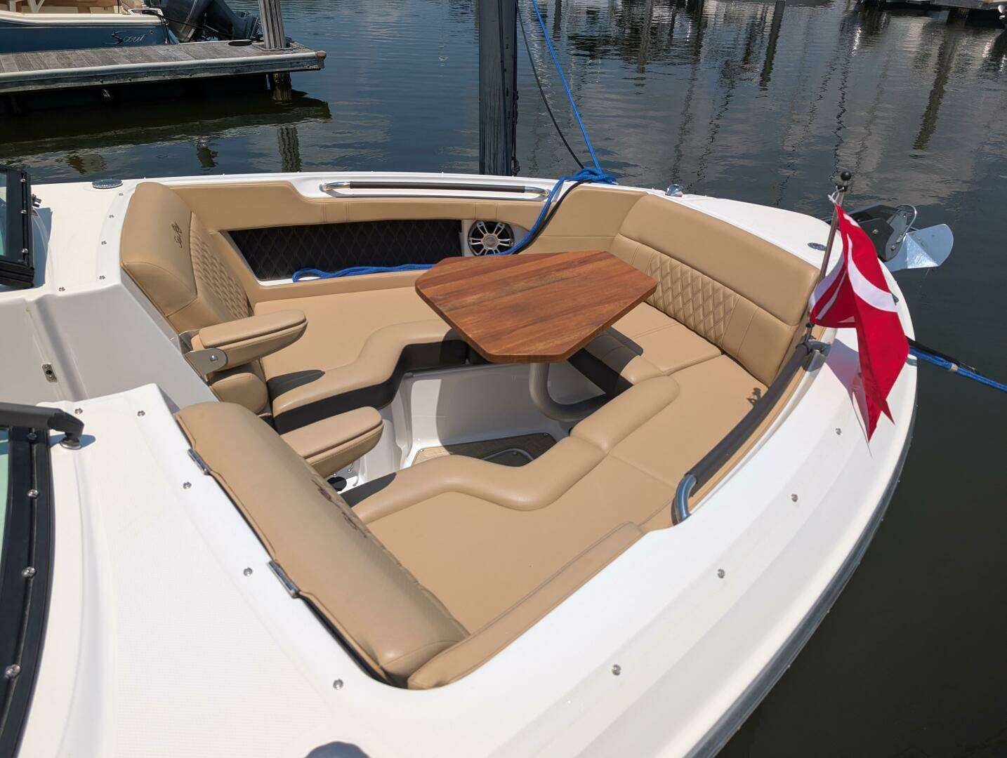 2023 Sea Ray 280 SLX - Image 11