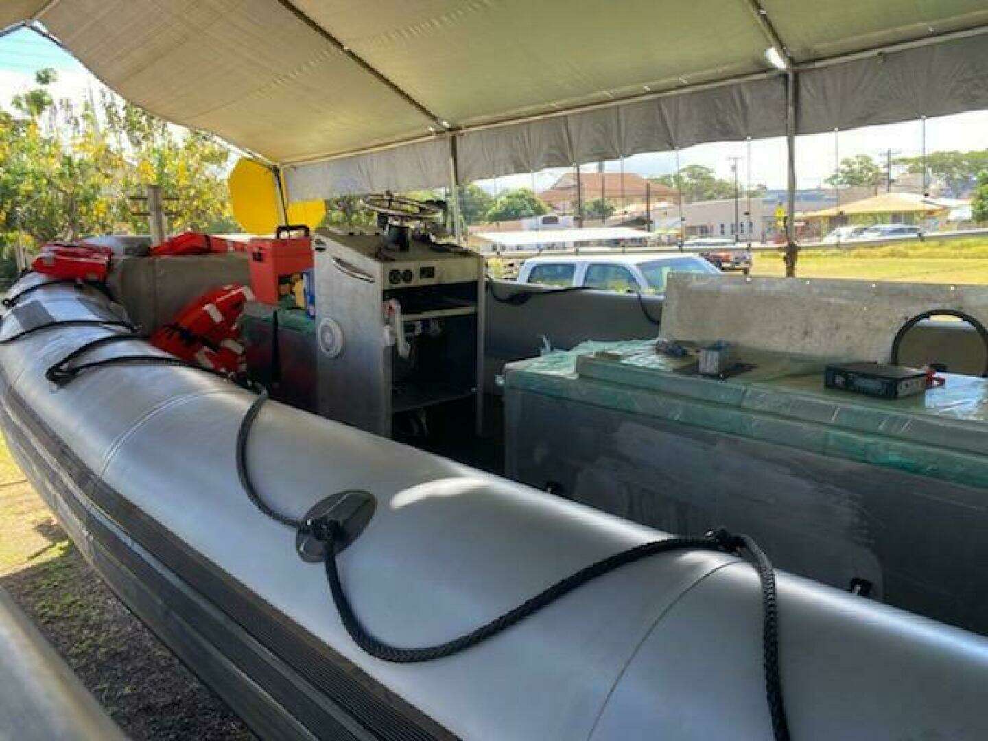 2001 Zodiac Milpro 920 - Image 2