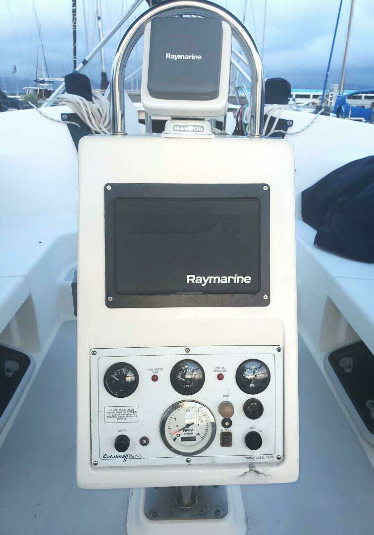 2007 Catalina 400 MK II - Image 17