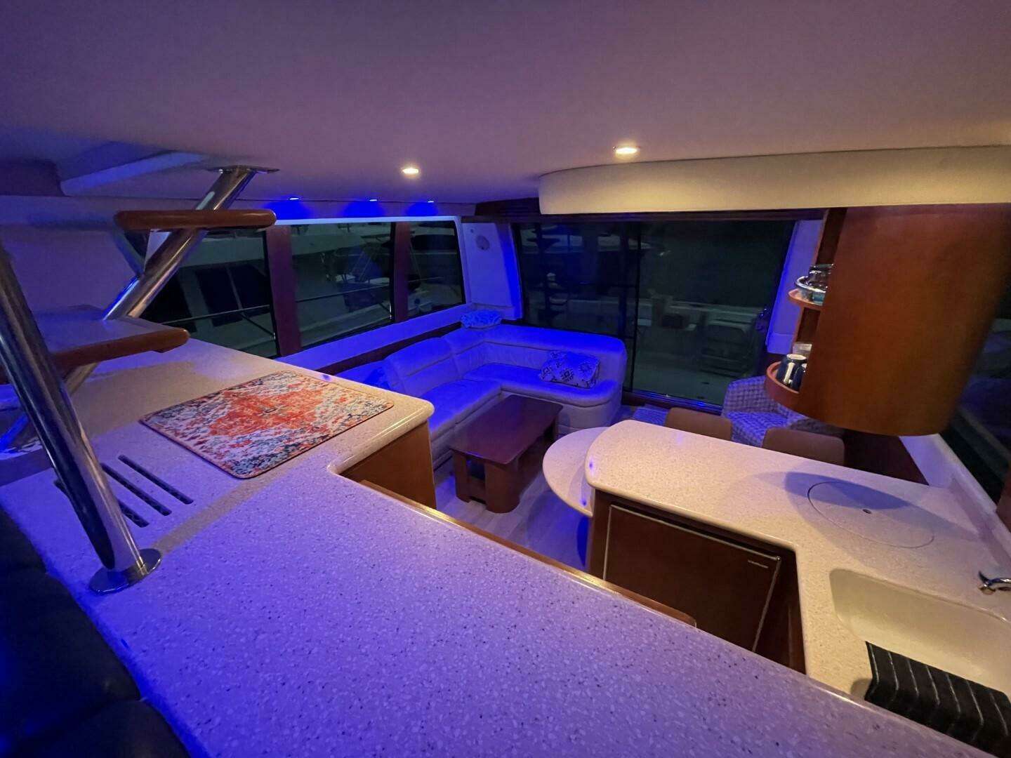 1998 Carver 53 Voyager - Image 52