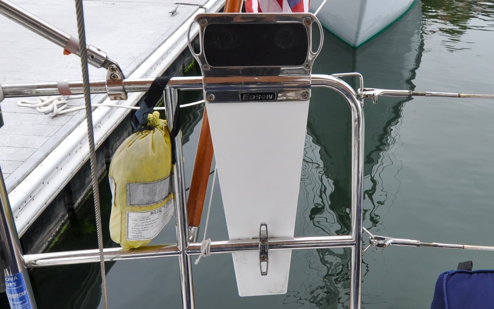 2004 Sabre 426 - Image 24