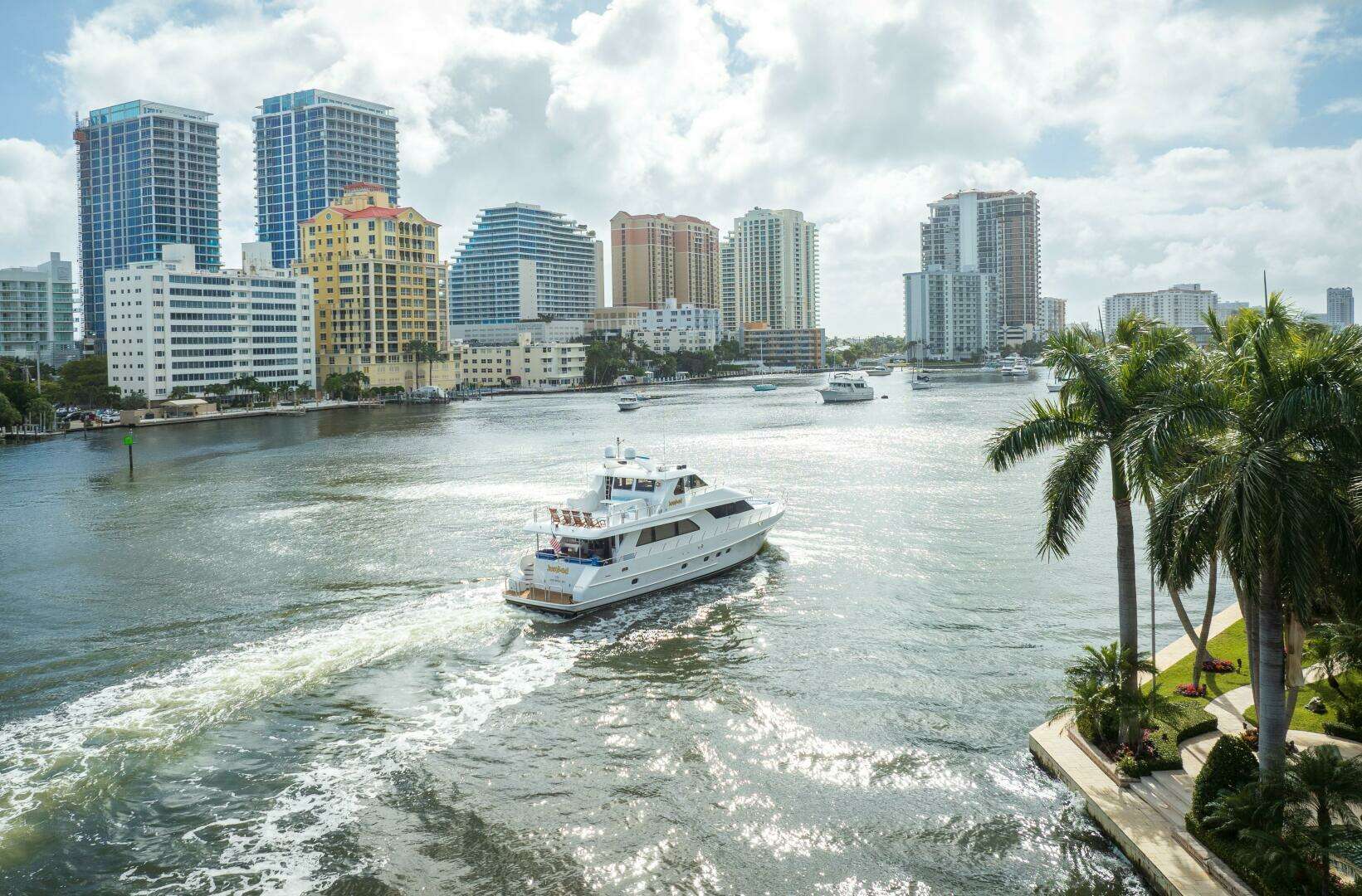 2005 Ocean Alexander 80 motoryacht - Image 91