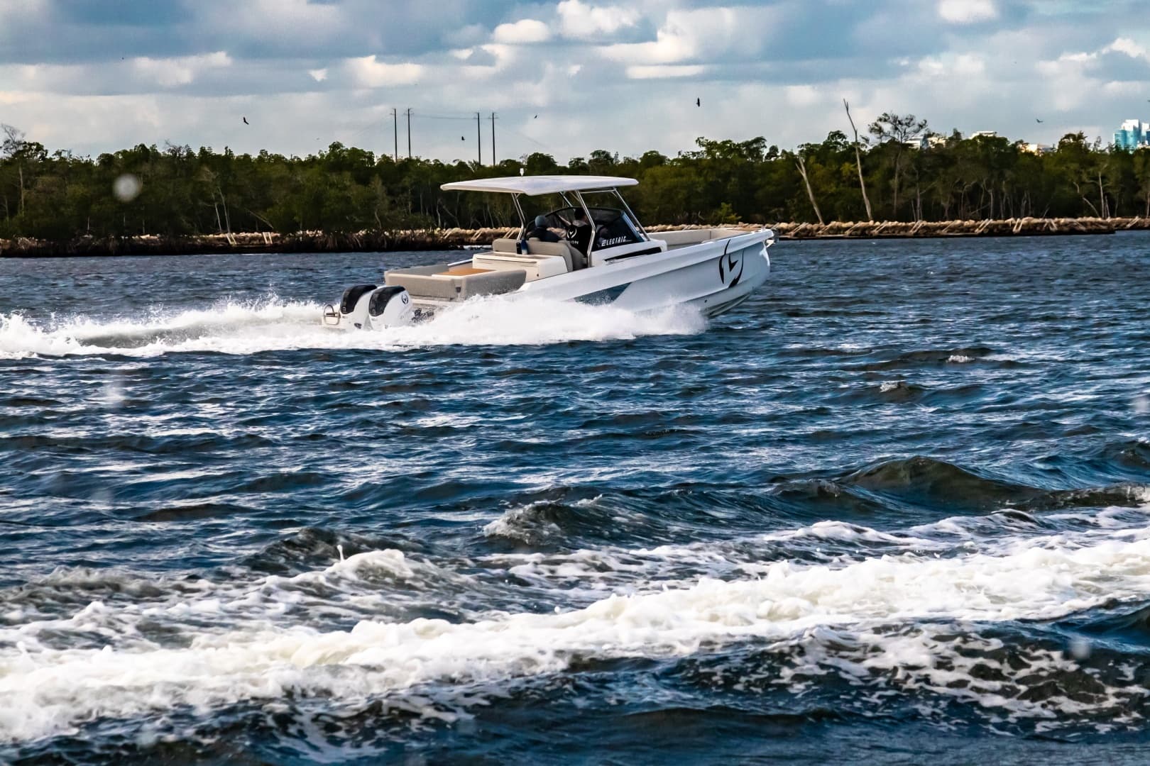 2026 Vision Sterk 31 E - Image 22