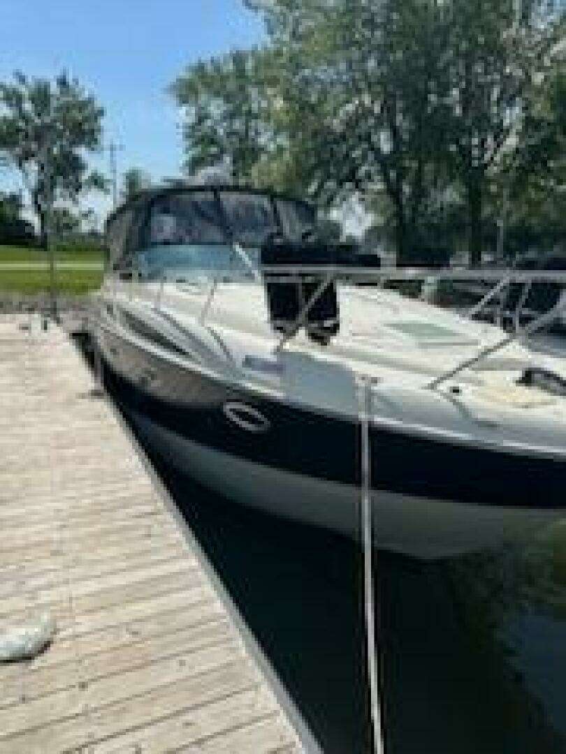 2008 Bayliner 320 - Image 17