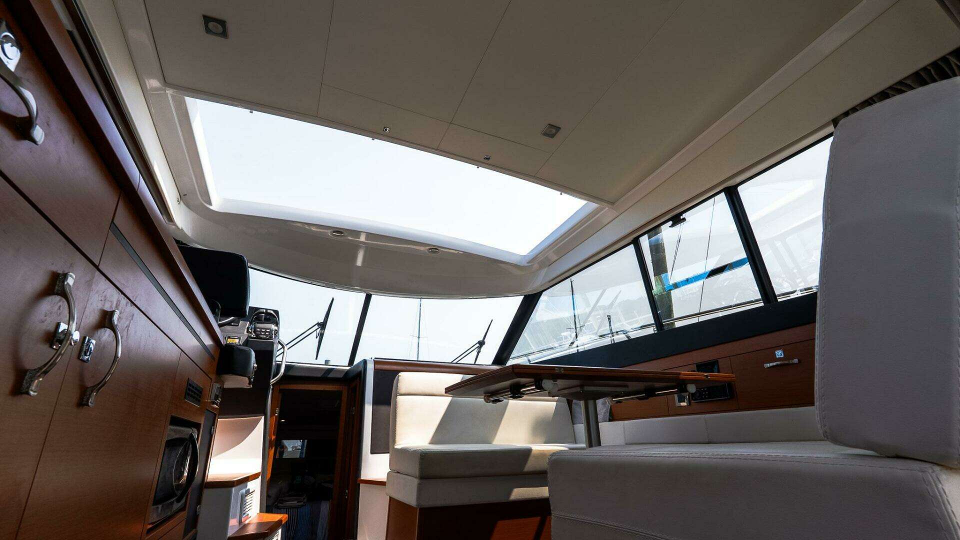 2018 Jeanneau NC 11 - Image 28