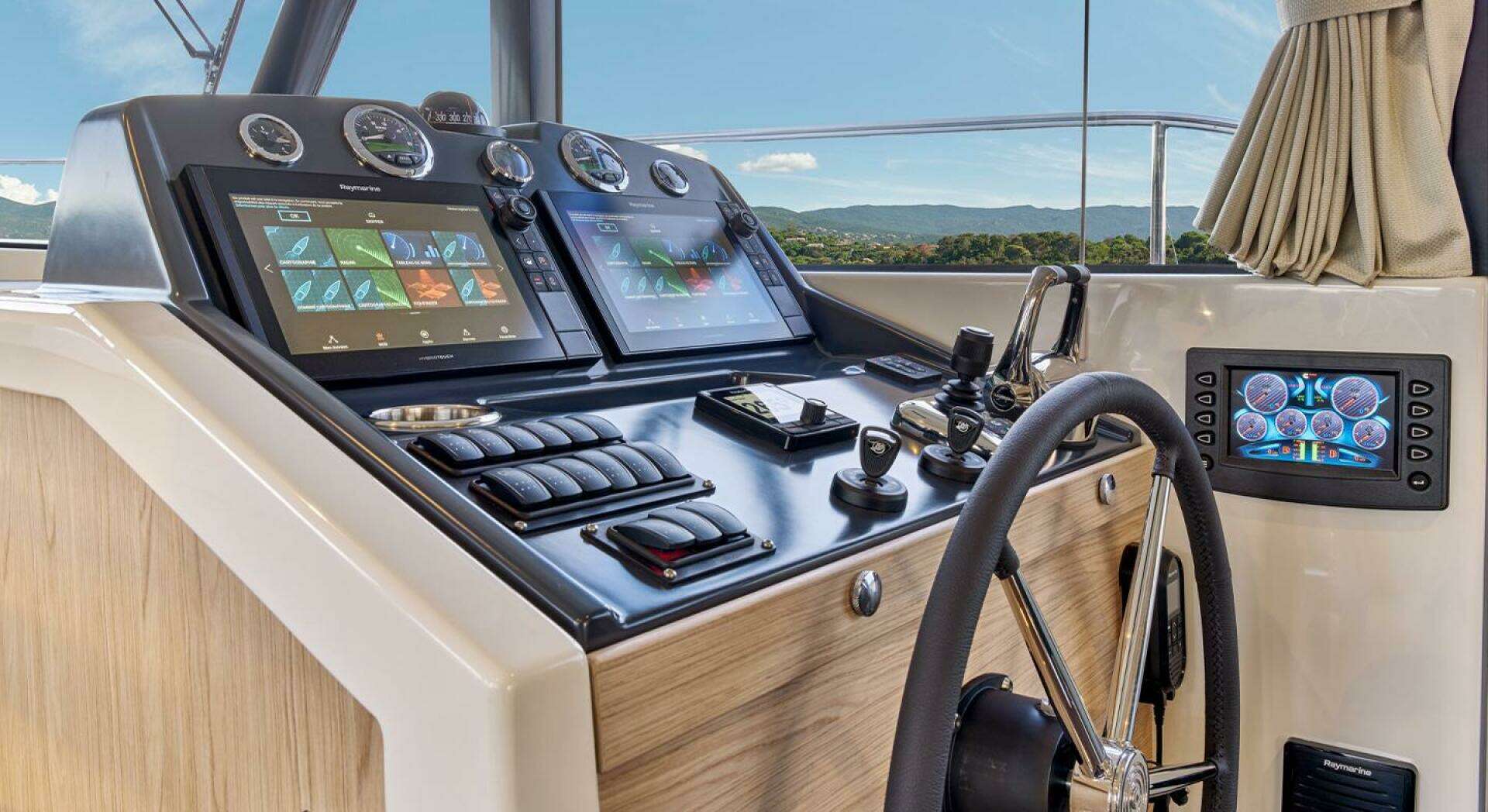 2026 Beneteau Swift Trawler - Image 15