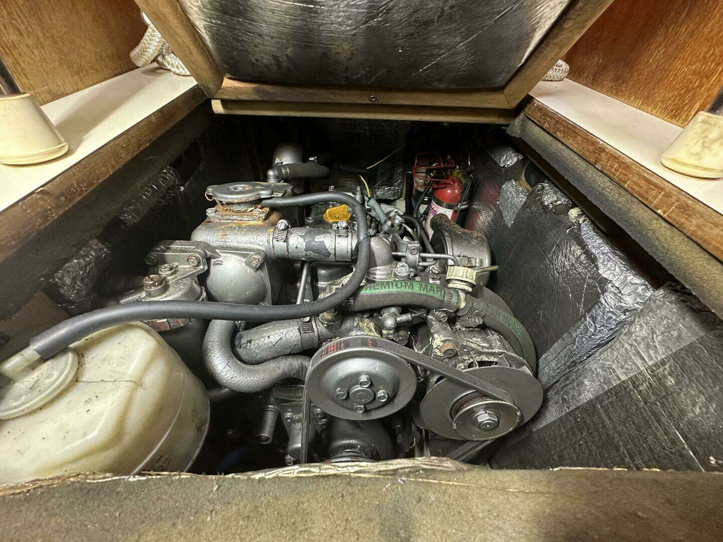 2003 Hunter 306 - Image 43