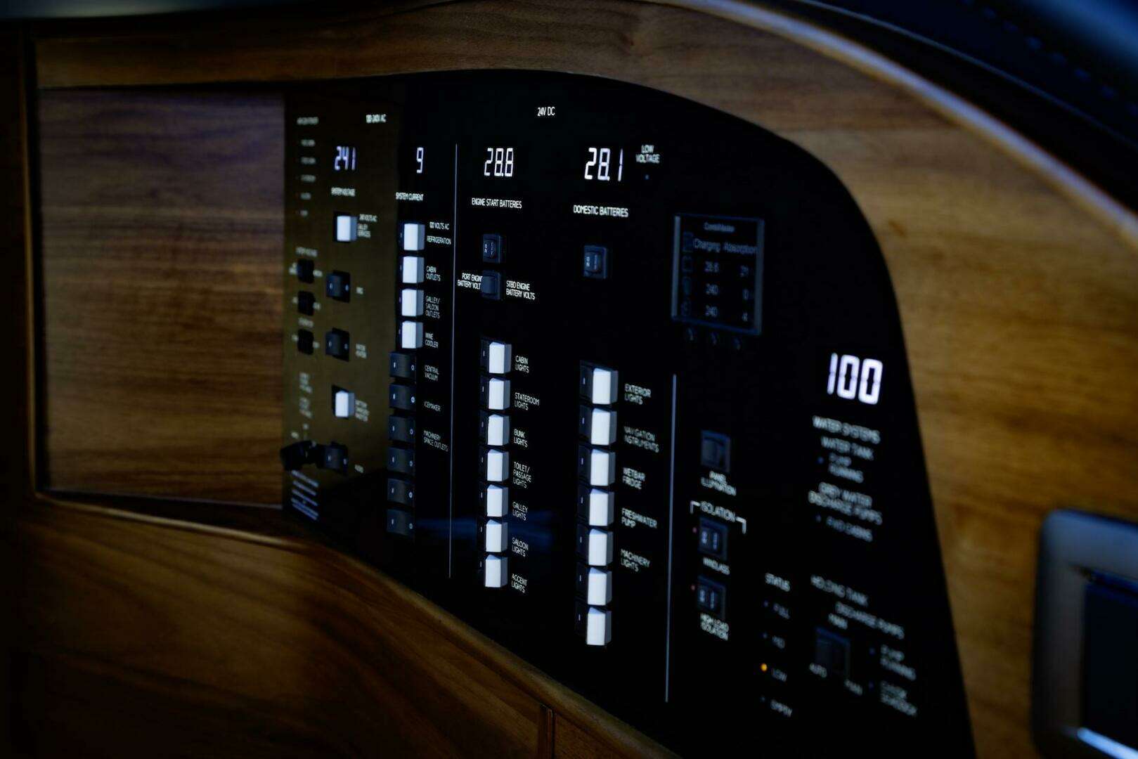 2026 Princess V55 - Image 64