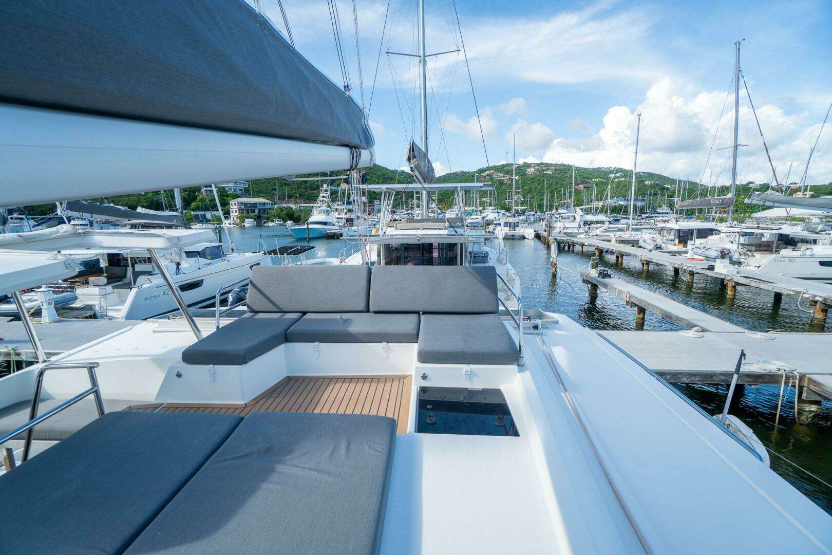 2020 Fountaine Pajot — - Image 19