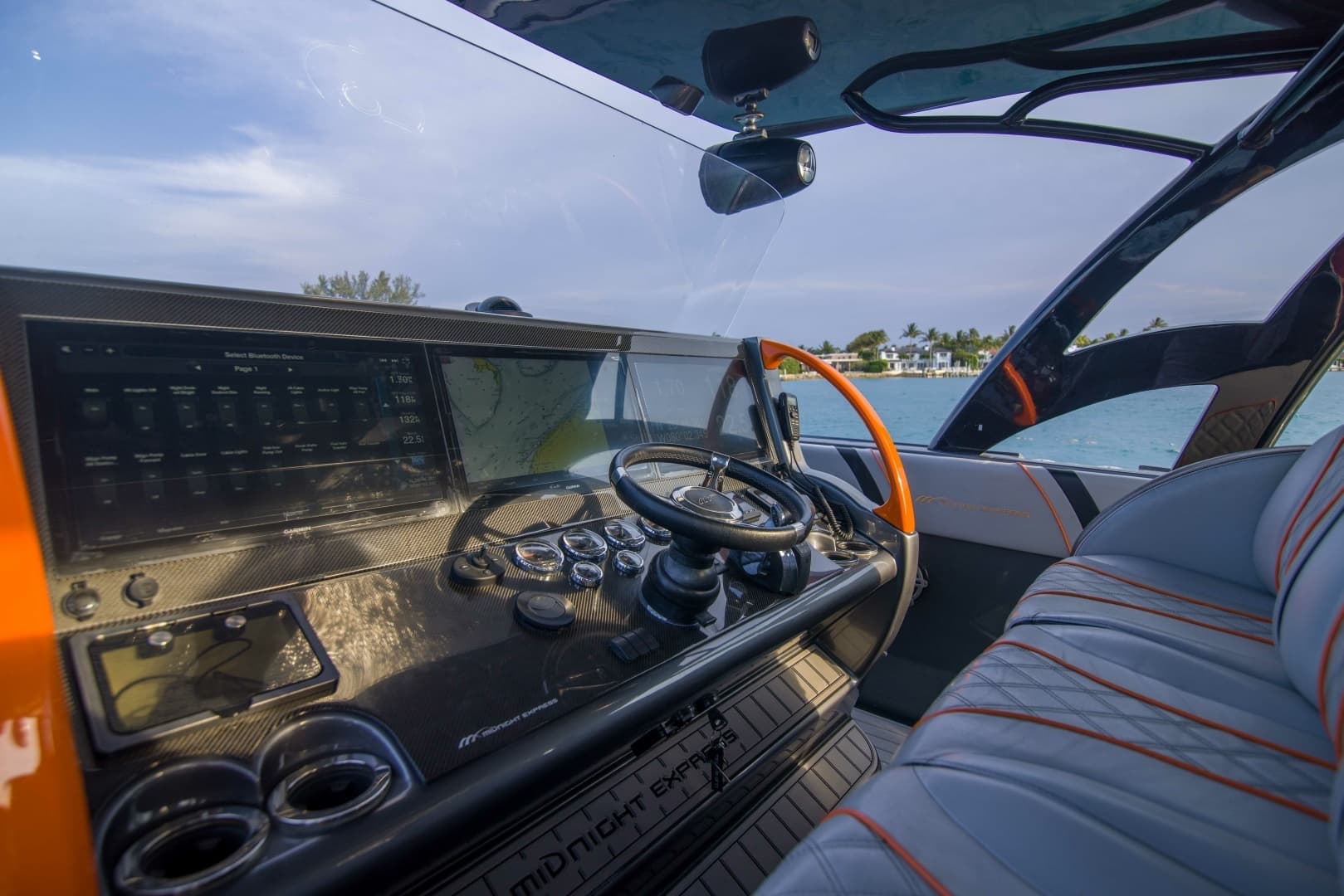 2019 Midnight Express 43 Open - Image 6