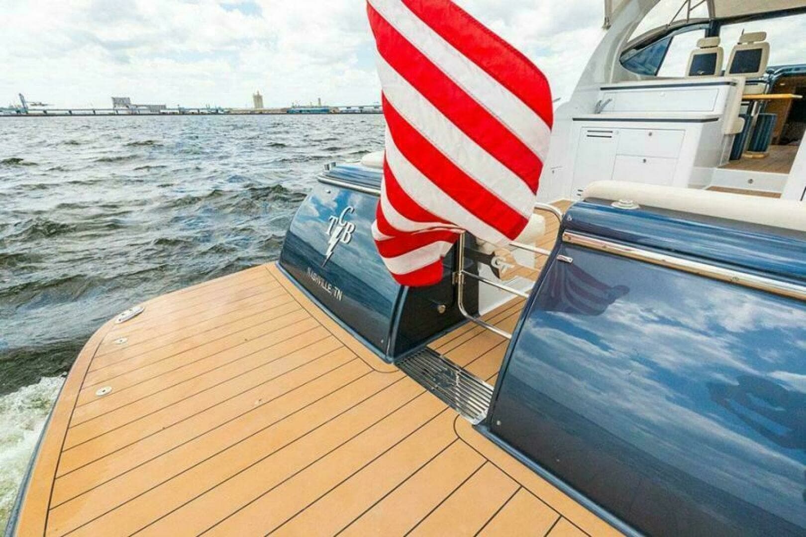 2019 Palm Beach Motor Yachts GT50 - Image 13