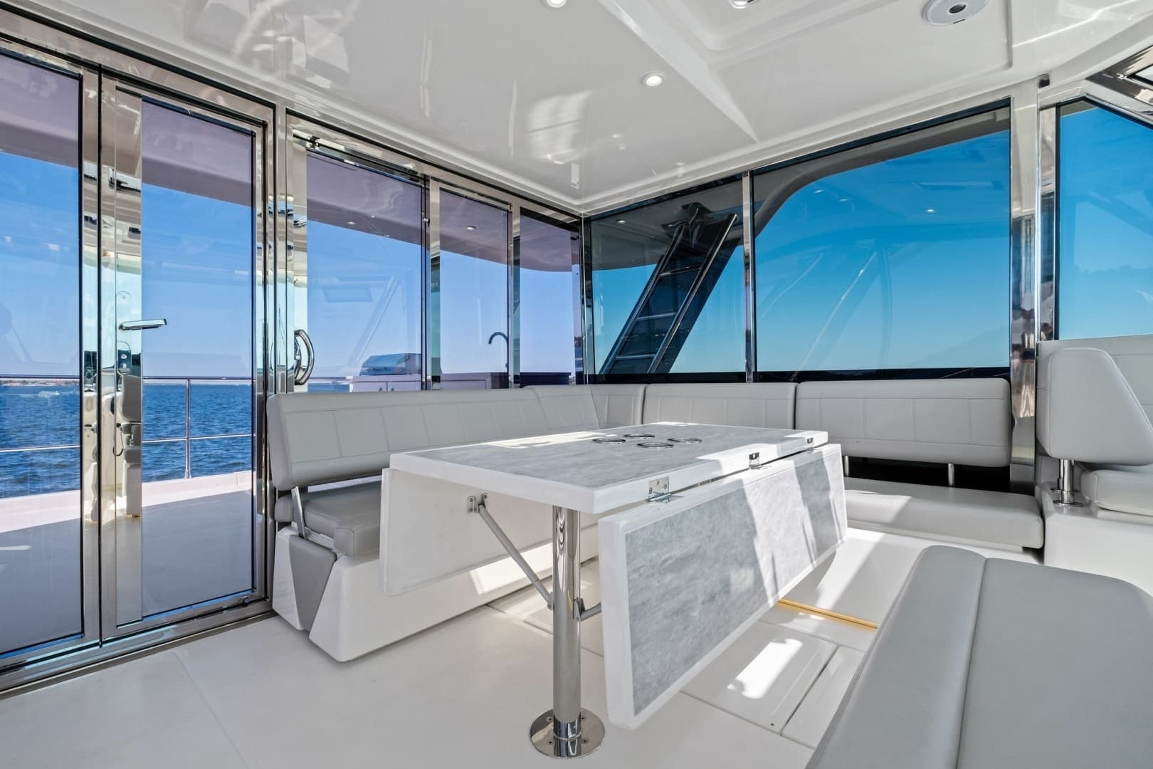 2022 Aquila 54 Yacht - Image 44