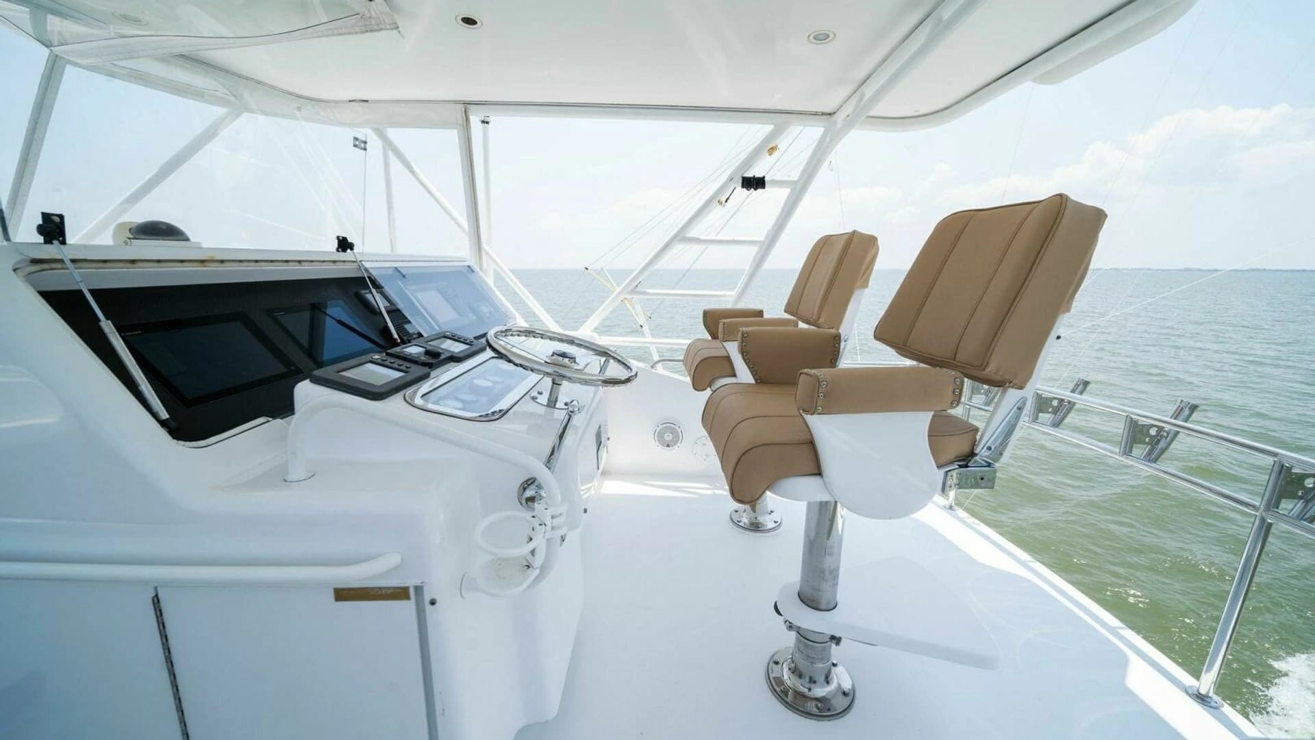 2003 Hatteras 54 Convertible - Image 48