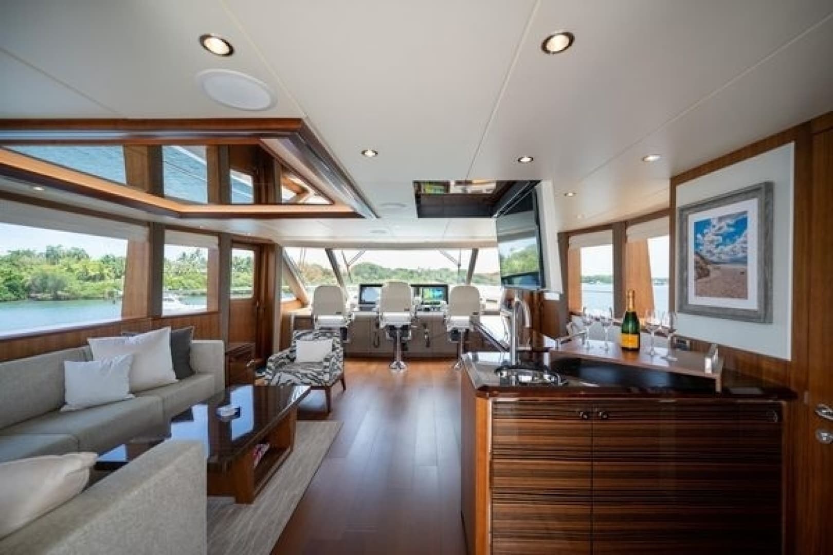 2019 Ocean Alexander Motoryacht 100 - Image 18