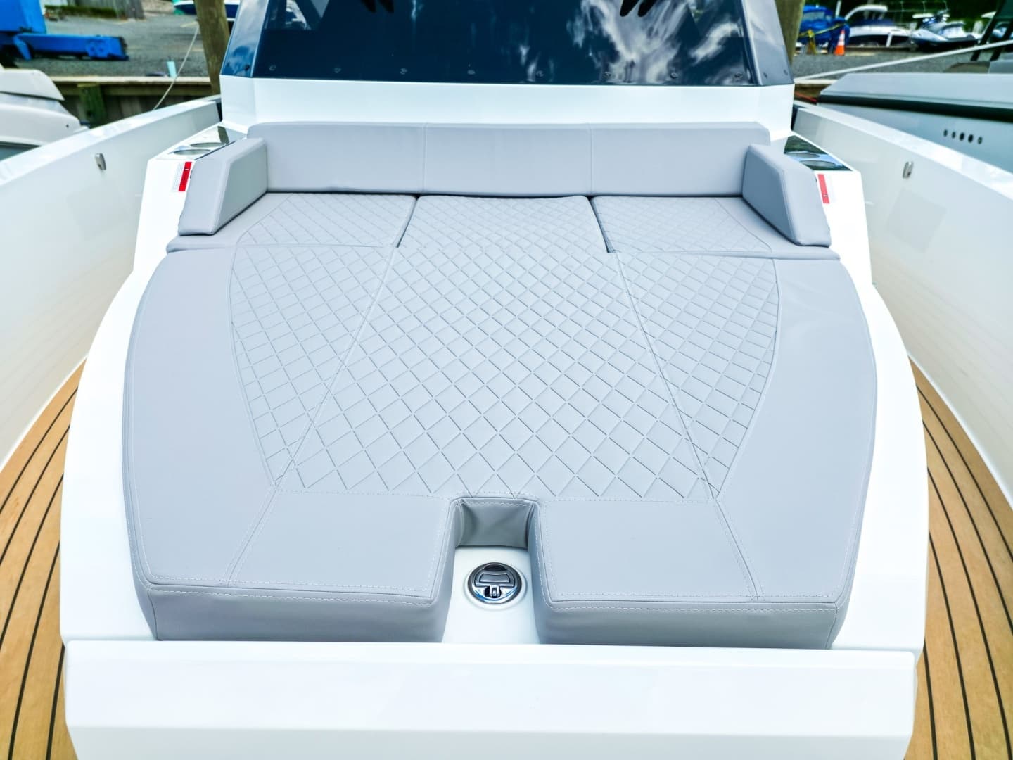 2026 De Antonio Yachts D32 - Image 33