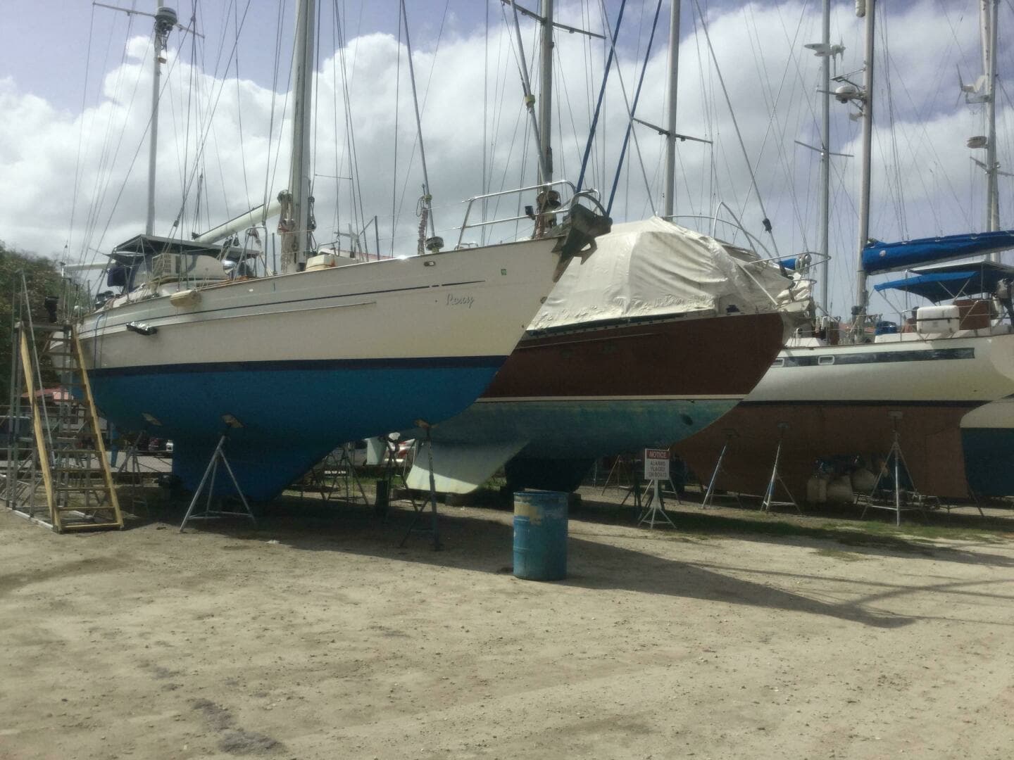 1984 Camper & Nicholsons 58 - Image 4