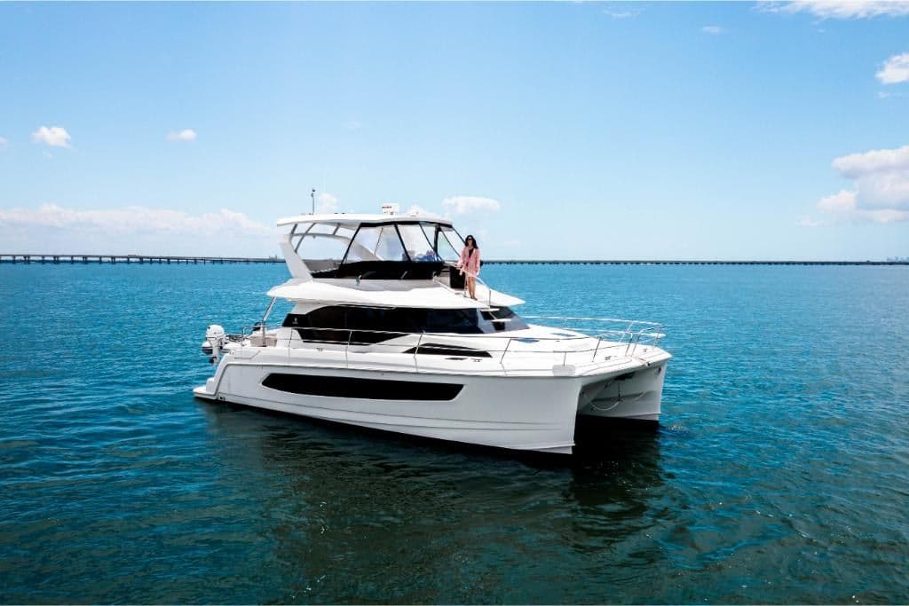 2023 Aquila 44 Yacht