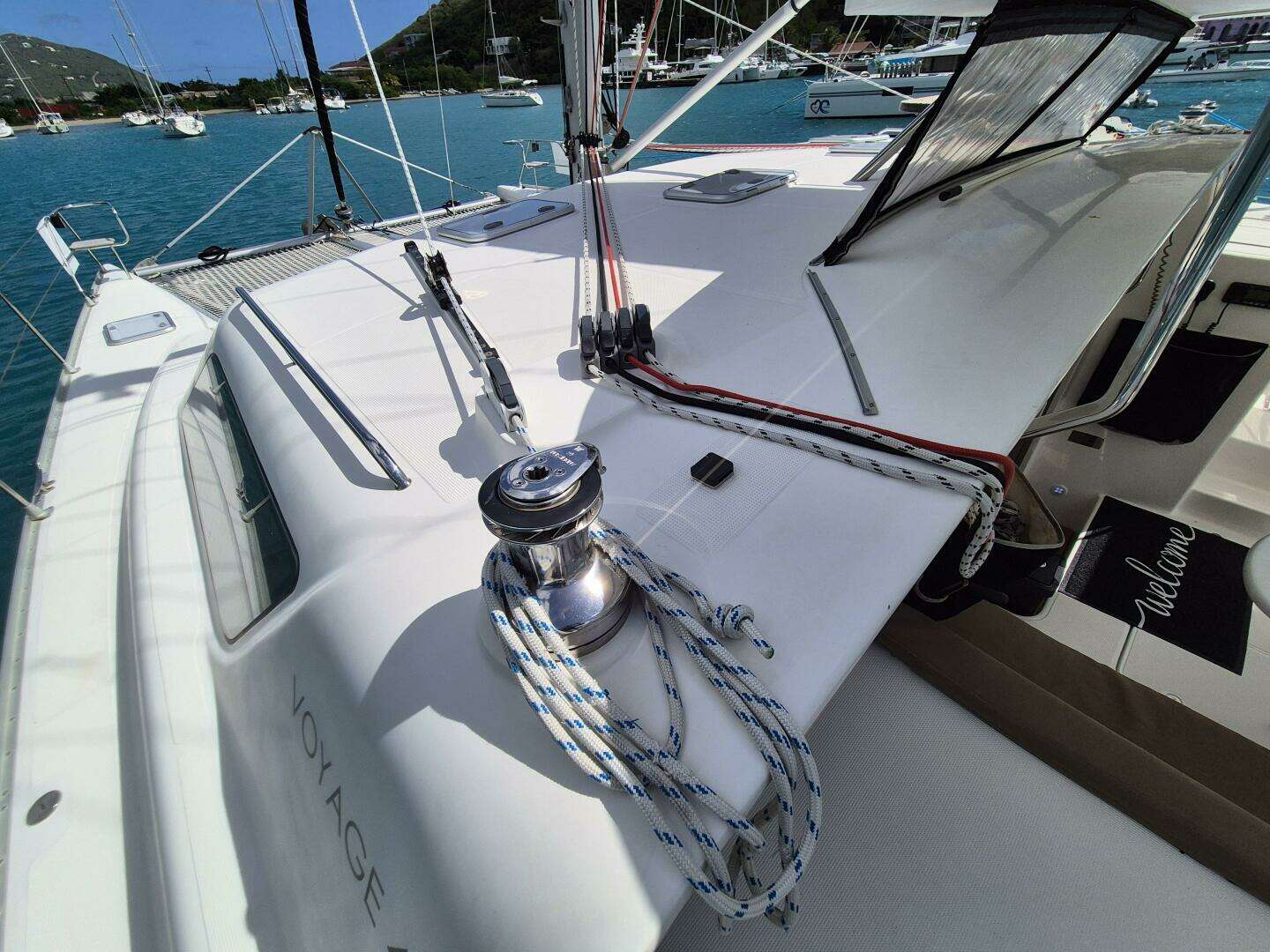 2017 Voyage 480 - Image 17