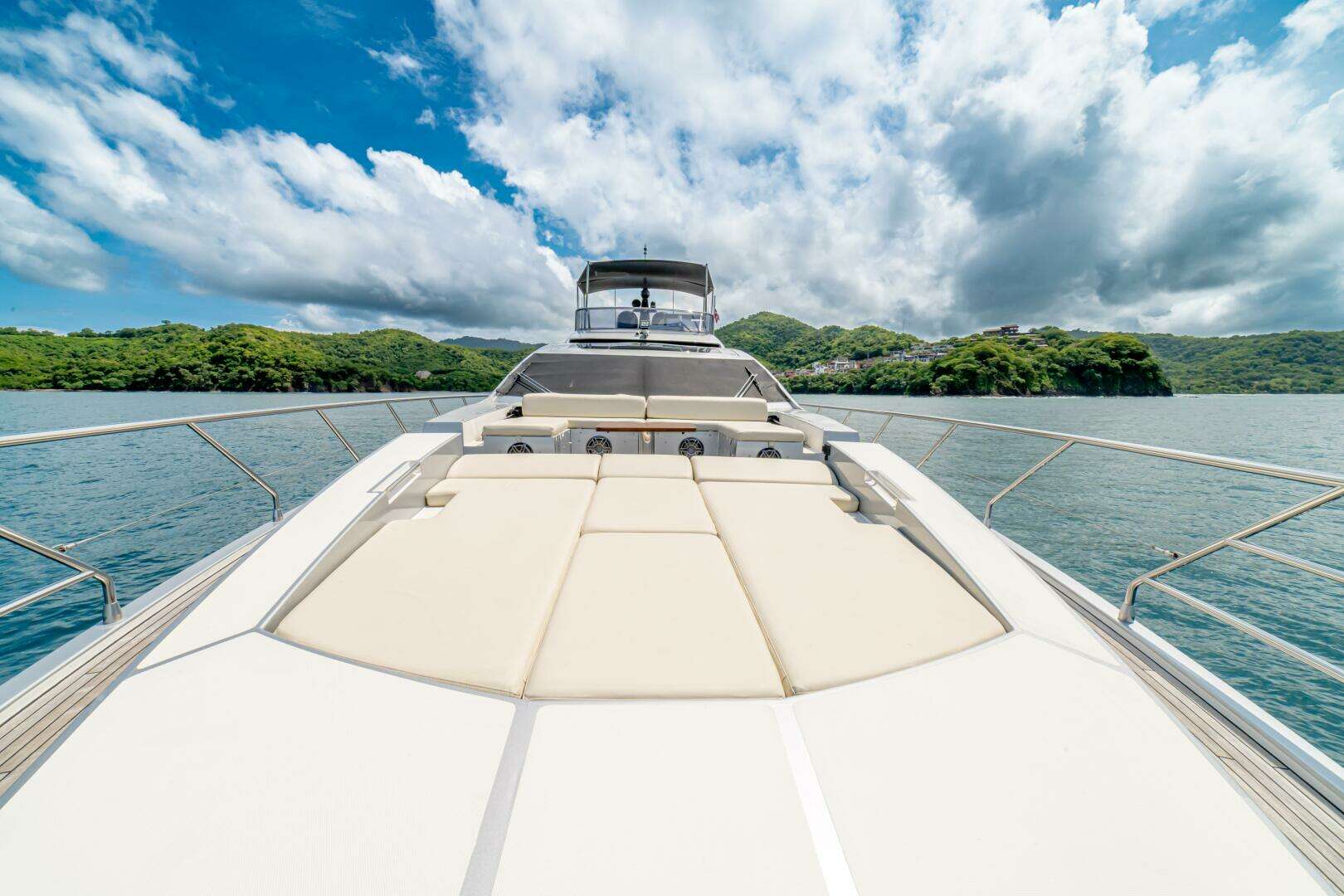 2017 Azimut 77S - Image 45