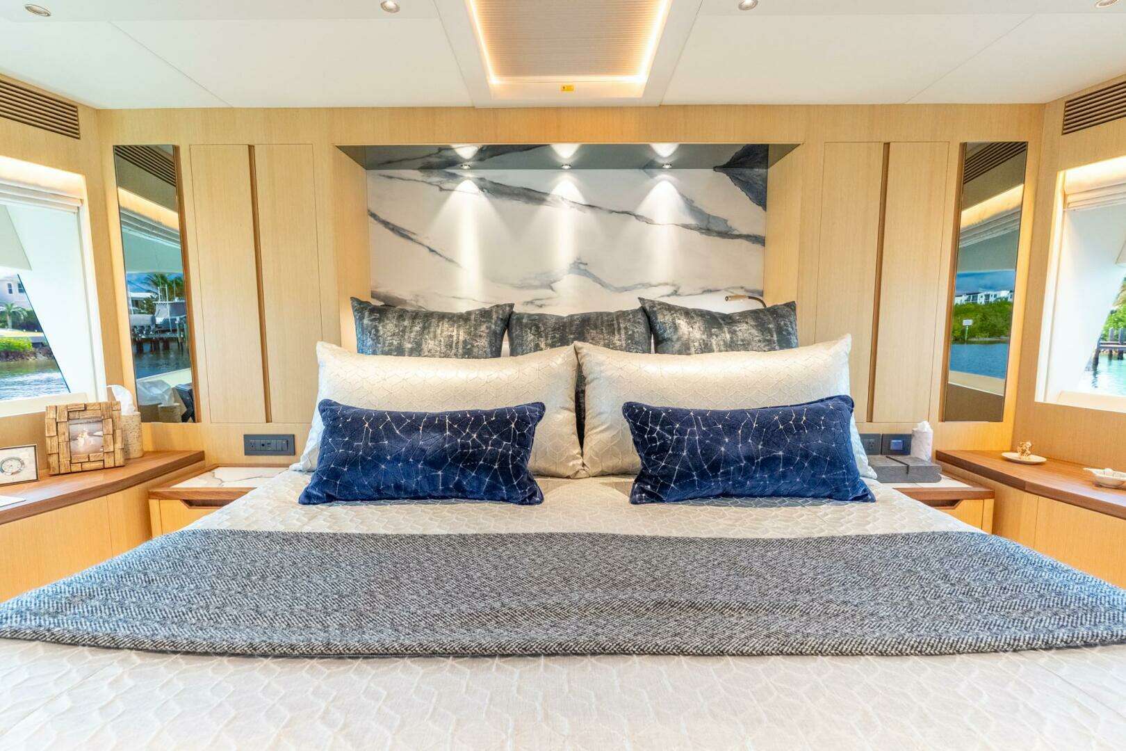 2023 Horizon 80FD - Image 55
