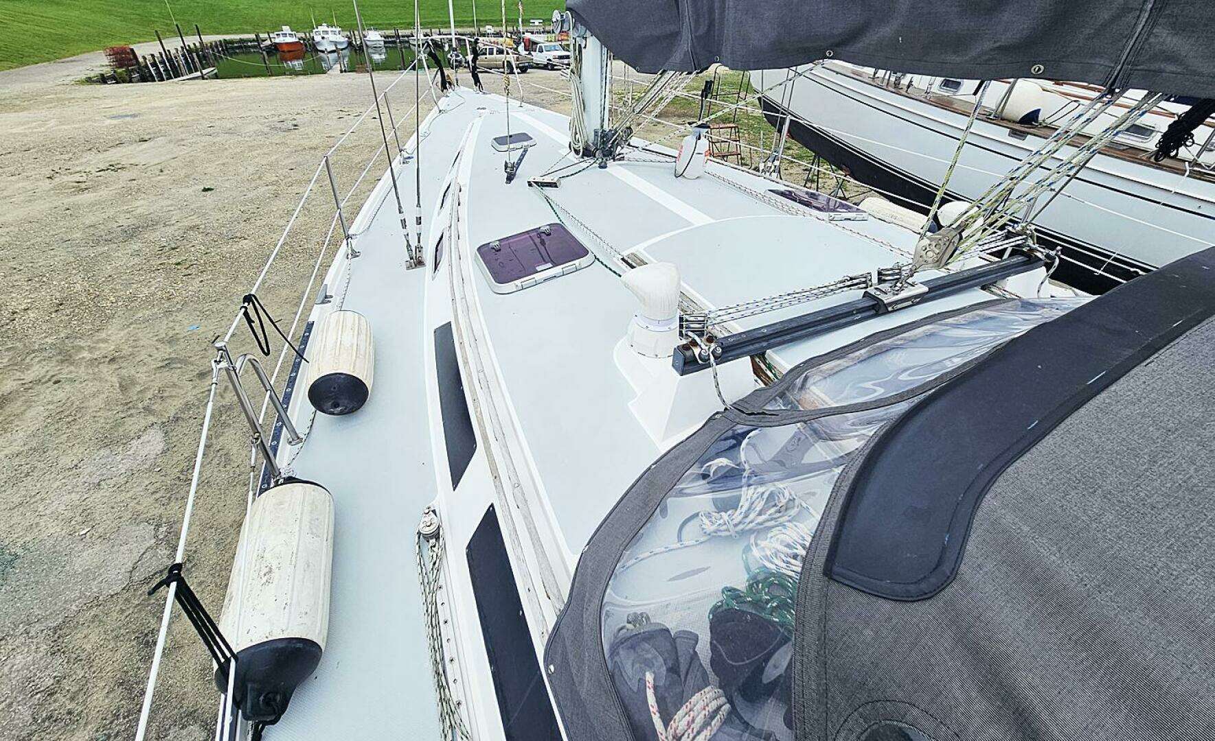 1989 Catalina 42 - Image 41