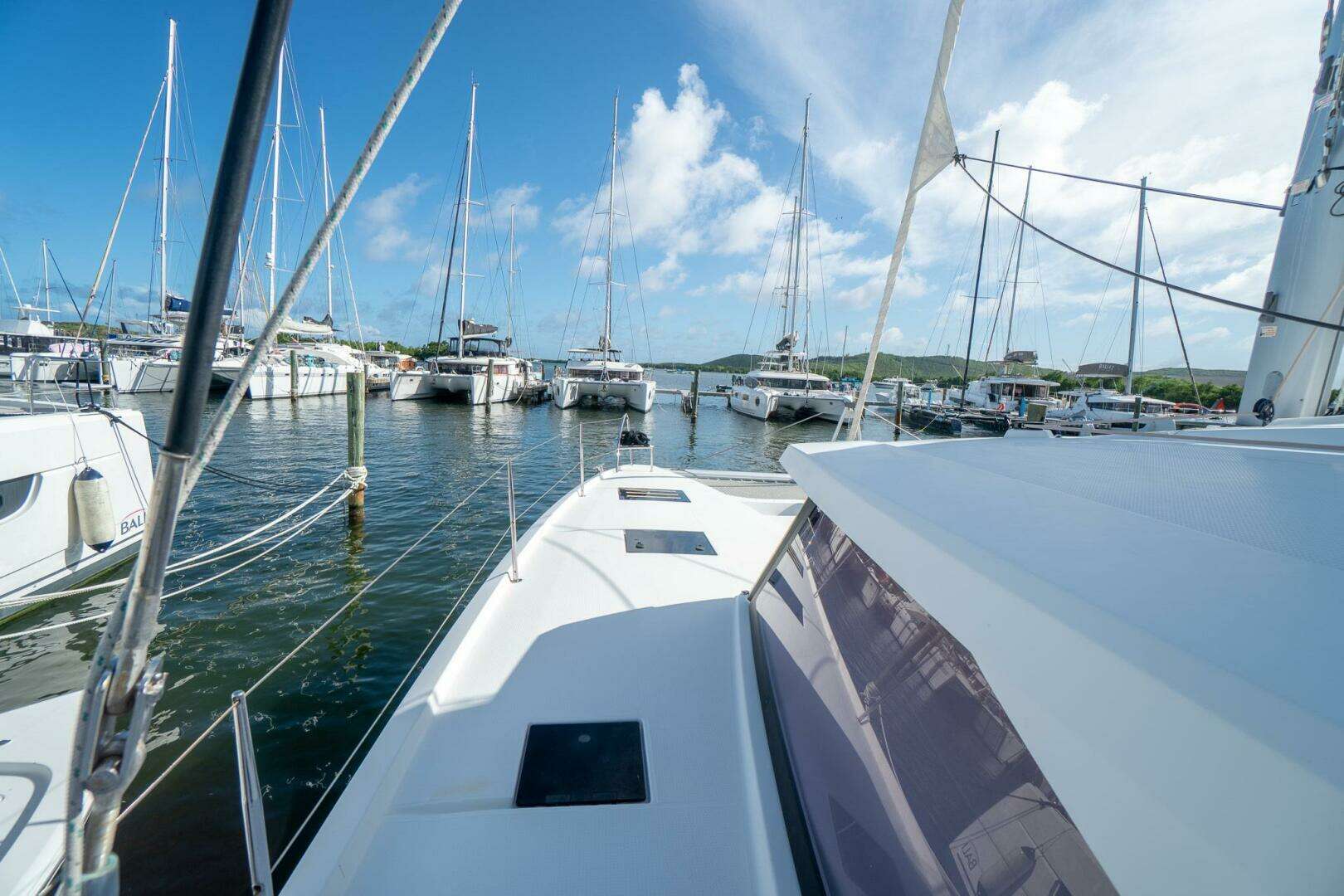 2020 Fountaine Pajot — - Image 5