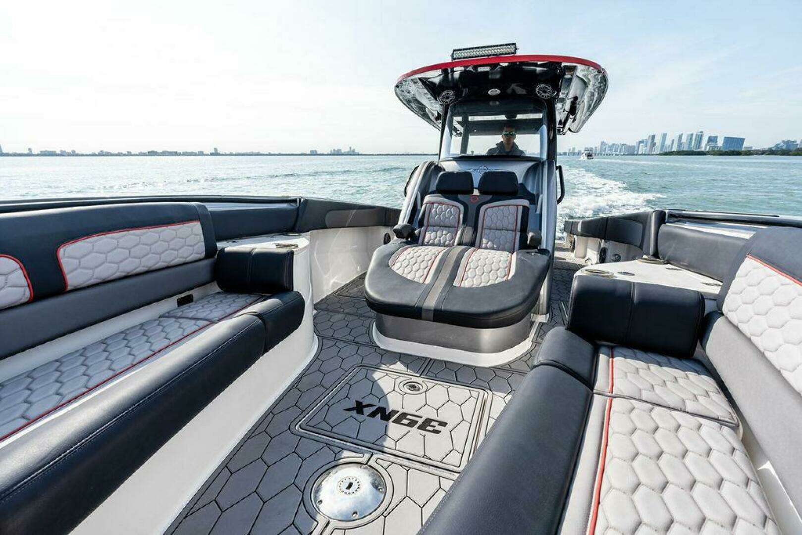 2021 Fountain 39 NX - Image 19