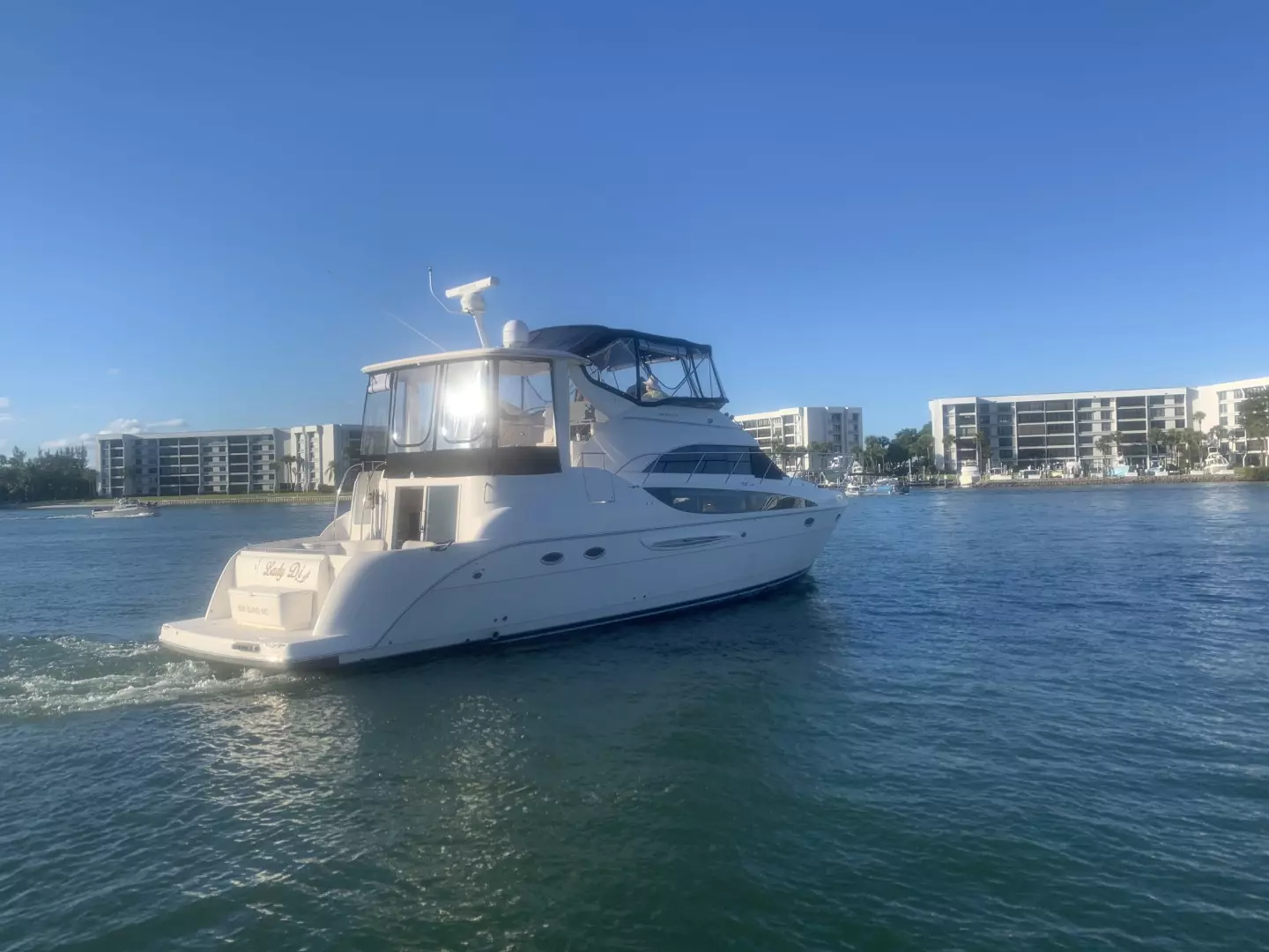 2007 Meridian 459 Motoryacht - Image 3