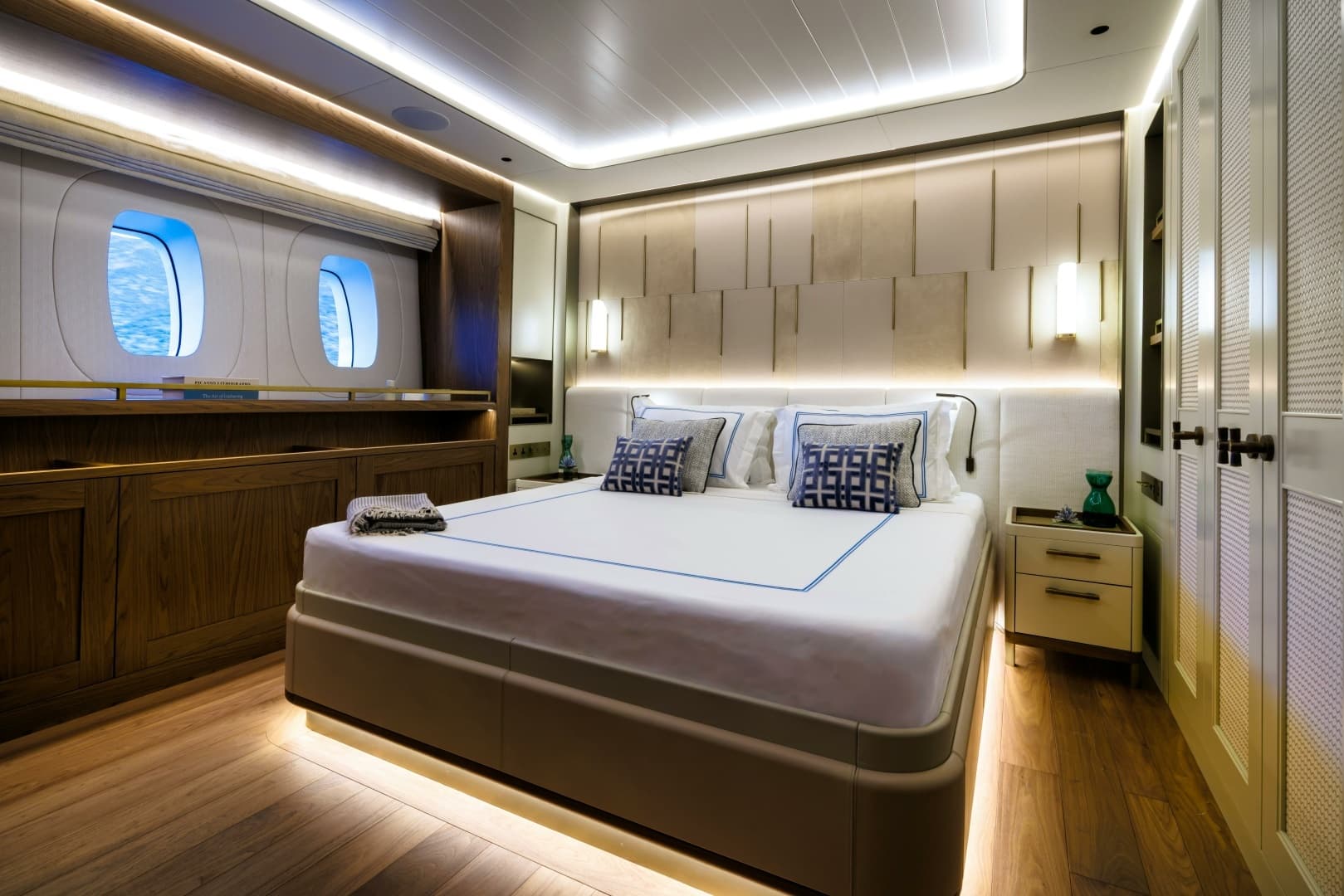 2026 Ares Yachts — - Image 58