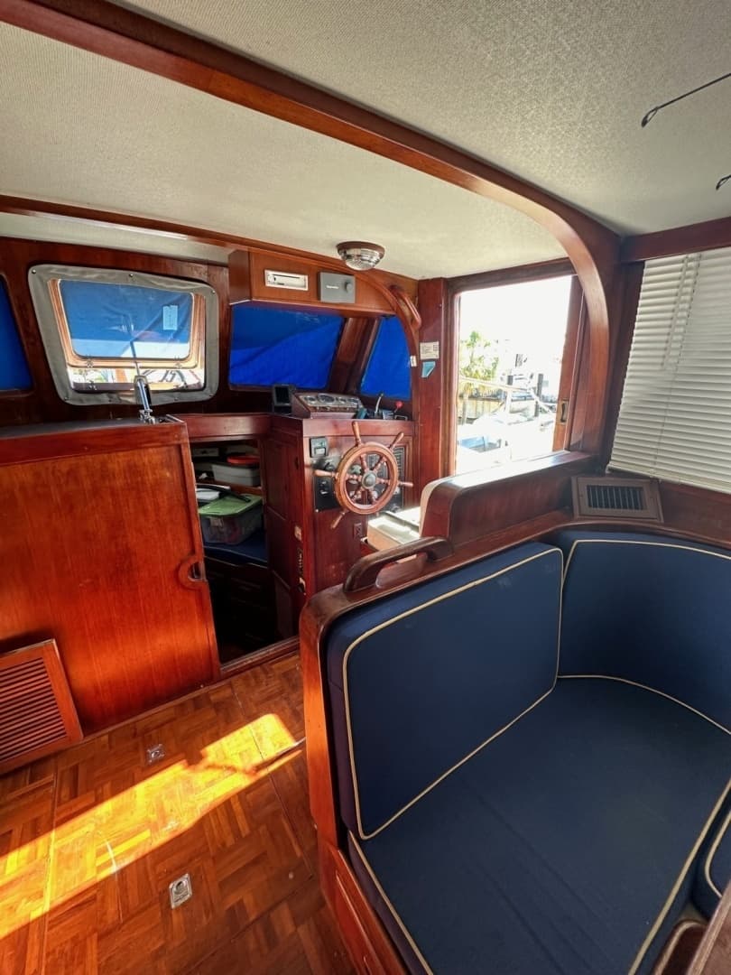1981 Albin 36 Double Cabin - Image 24