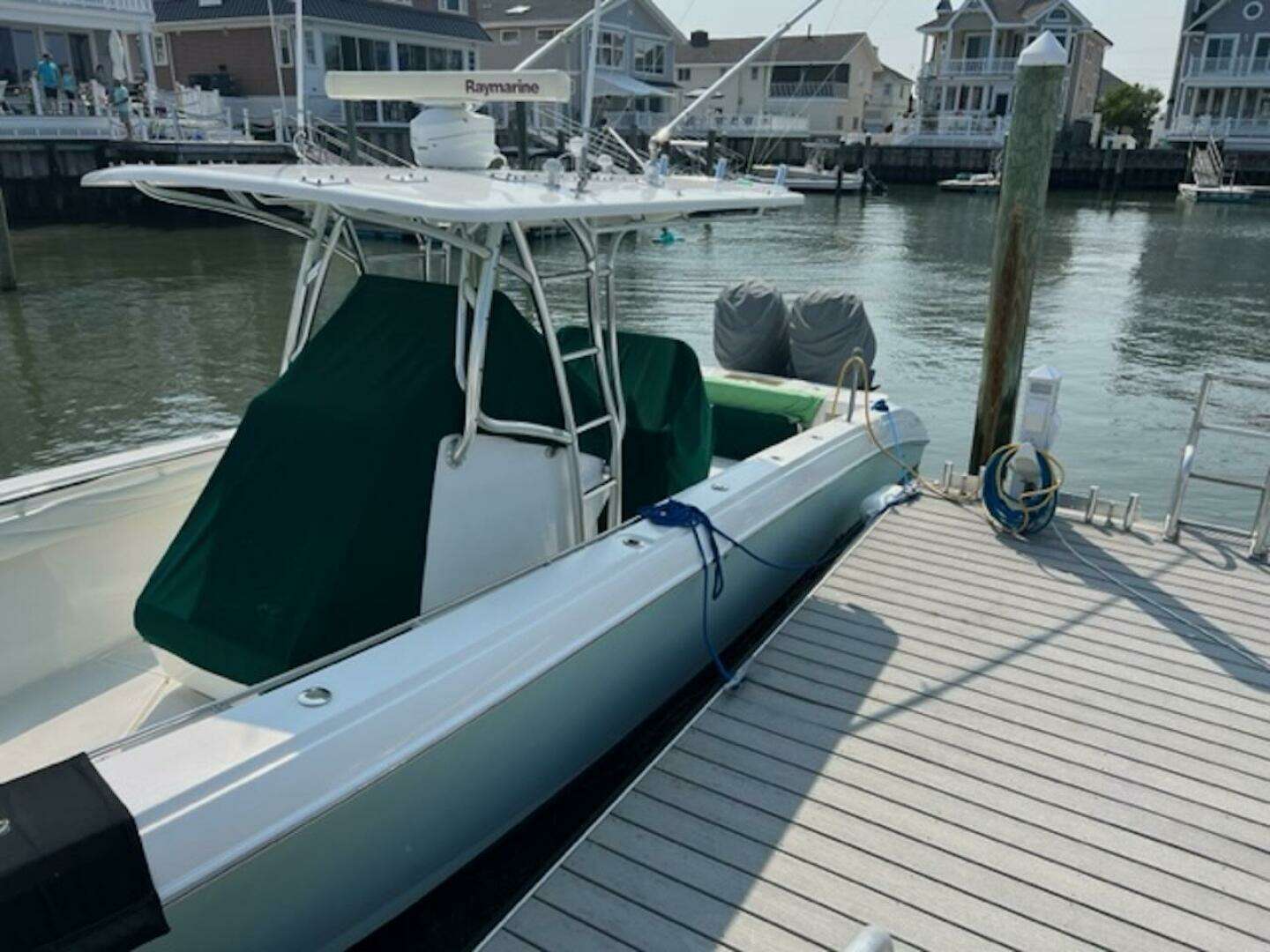 2008 Spectre 34 Center Console - Image 19