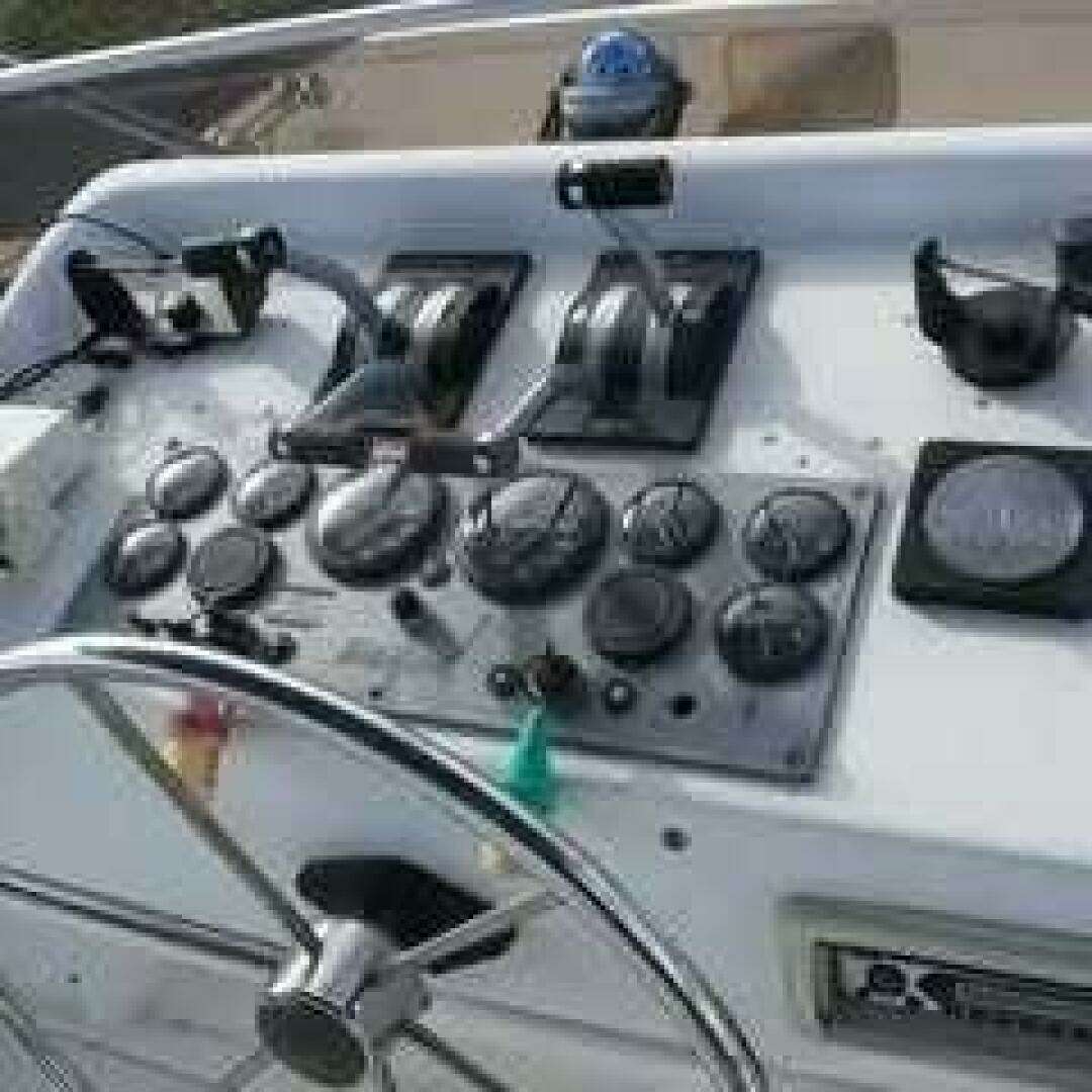 1994 Gibson 41 Houseboat - Image 6